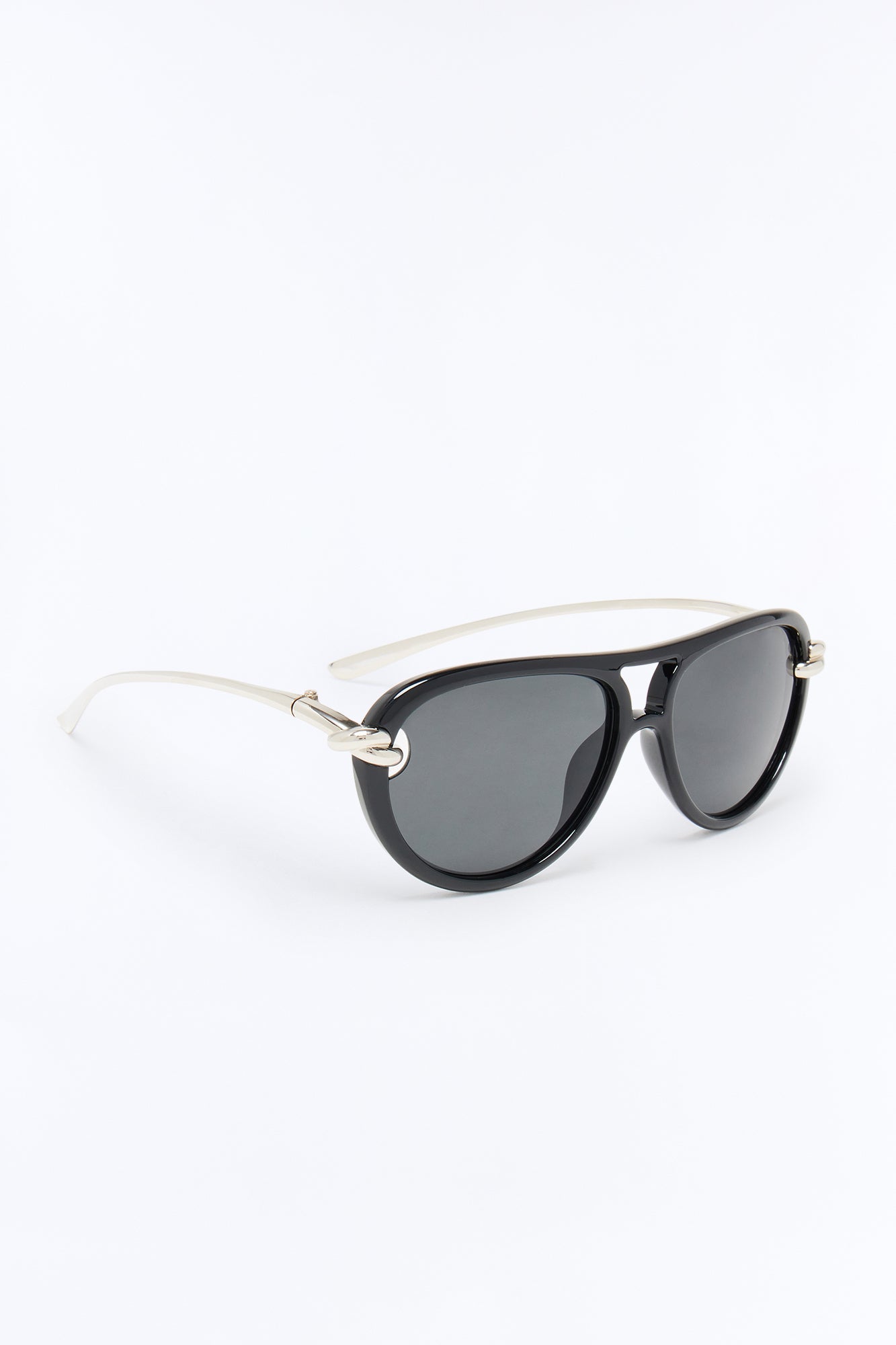 Retro Appeal Aviator Sunglasses - Black/Silver Fashion Nova