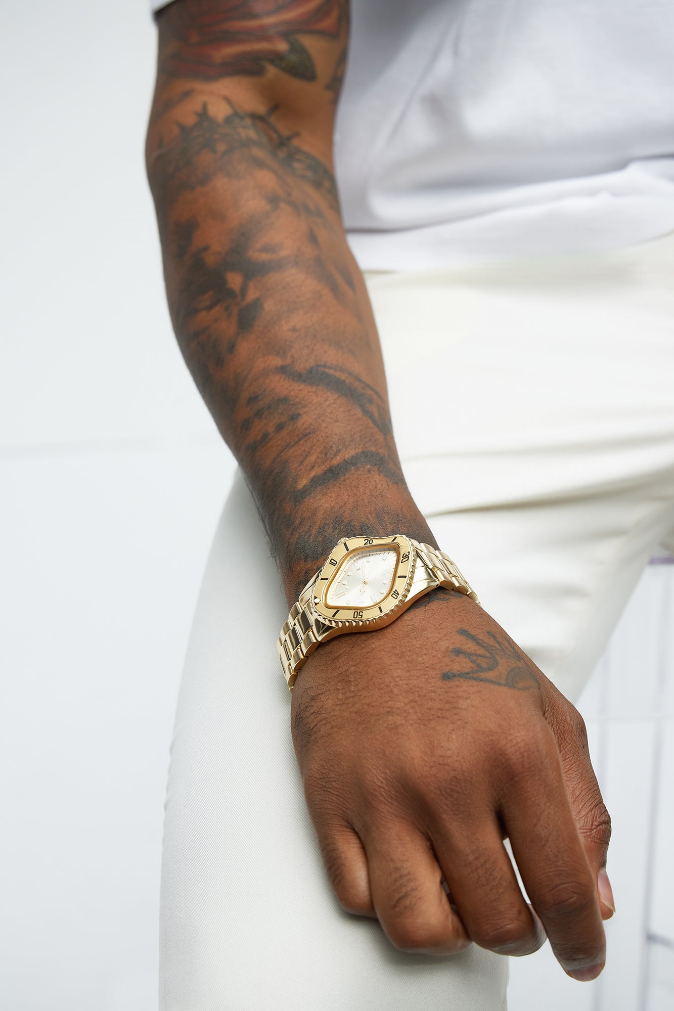 Sovereign Watch - Gold Fashion Nova