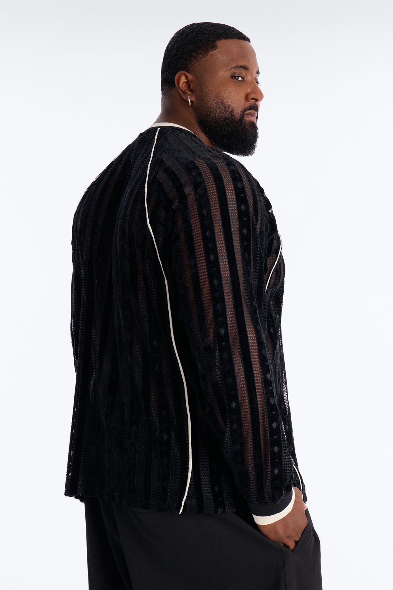 Luxe Grid Paneled V Neck Shirt - Black Fashion Nova