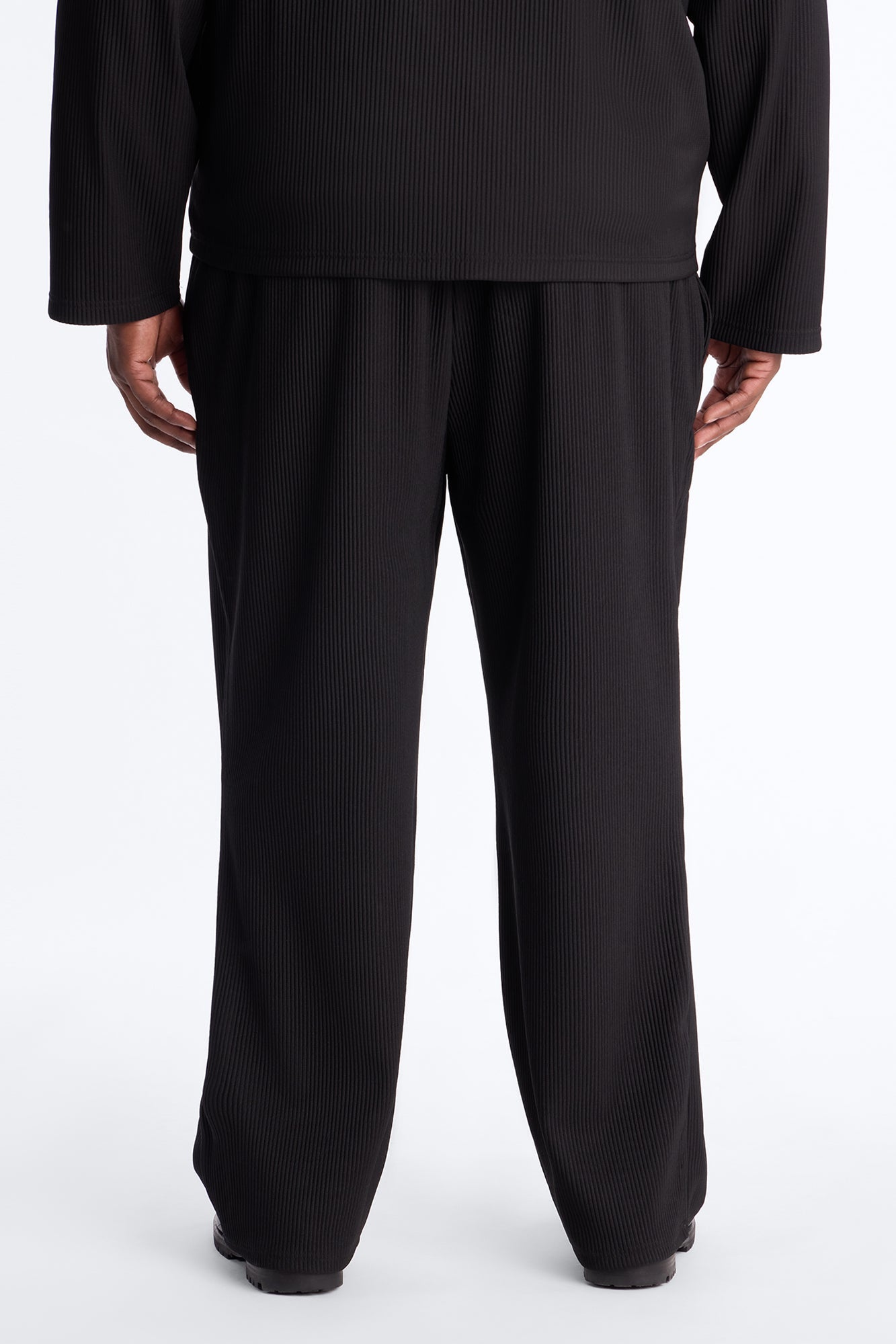 Show Up Straight Pleated Casual Trouser - Black Fashion Nova