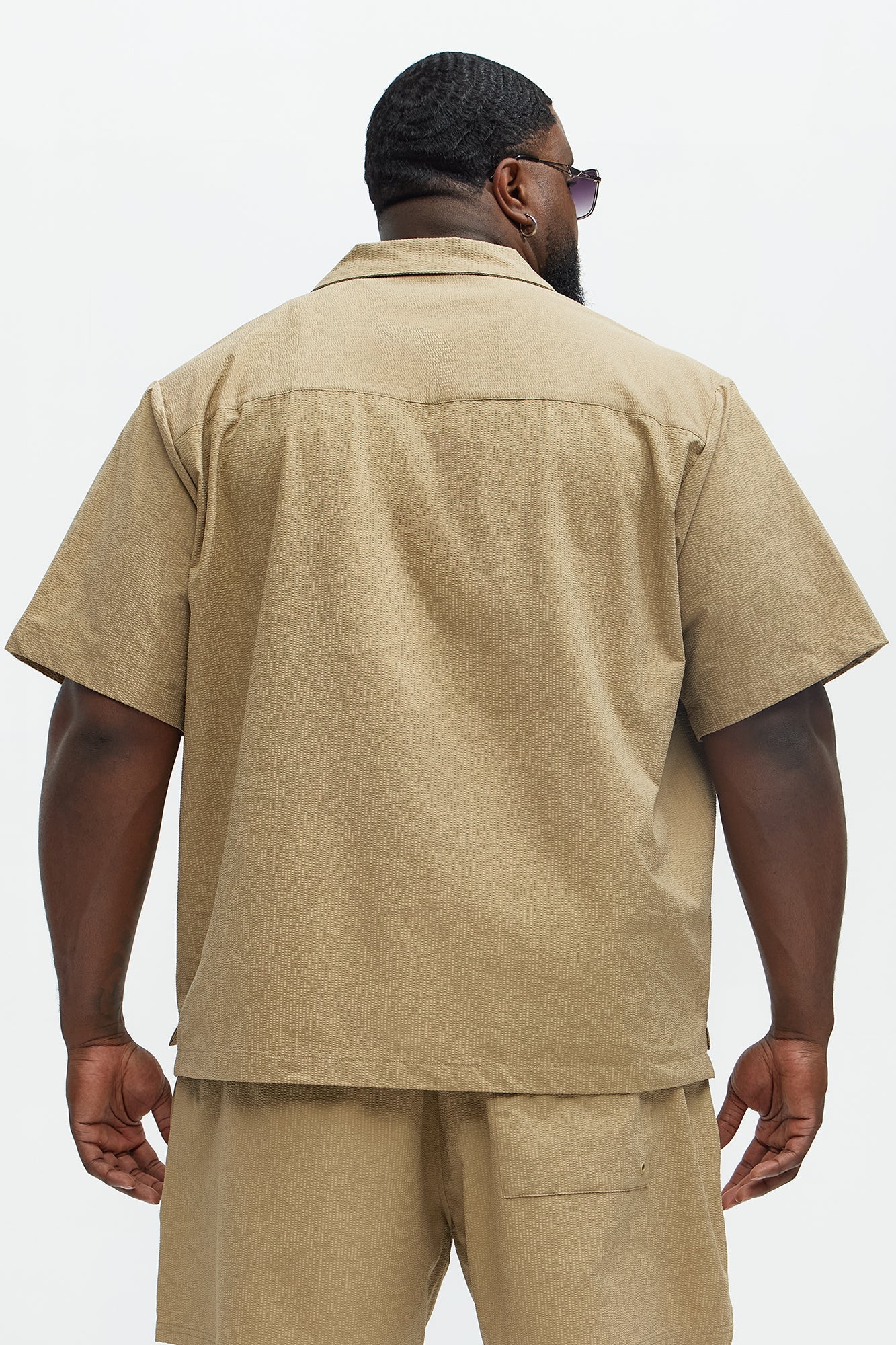 Seersucker Short Sleeve Cuban Collar Shirt - Khaki Fashion Nova