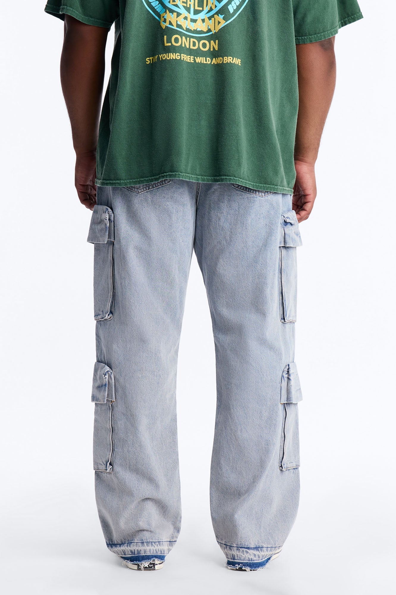 Straight Fractured Cargo Jean - Light Wash Fashion Nova
