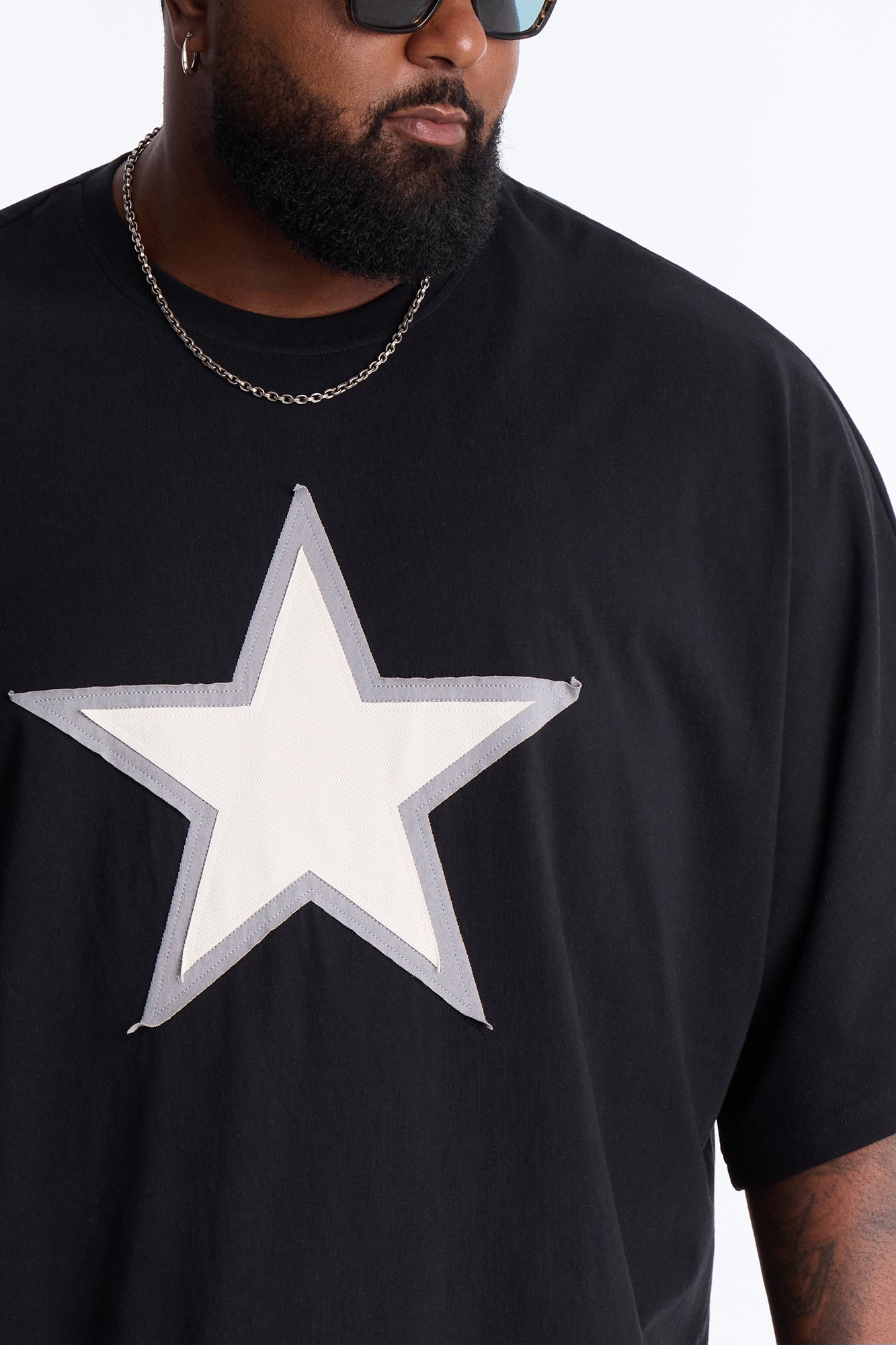 Premium Oversized Star Patch Short Sleeve Tee - Black Fashion Nova