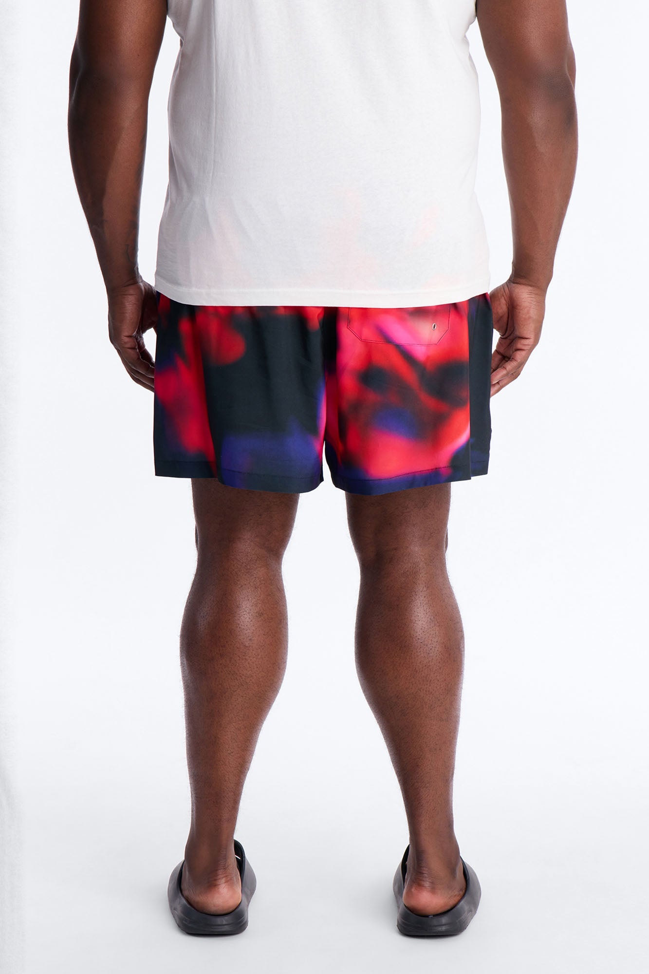 Relaxed Futuristic Abstract Acid Blur Swim Trunk 4″ - Black Fashion Nova