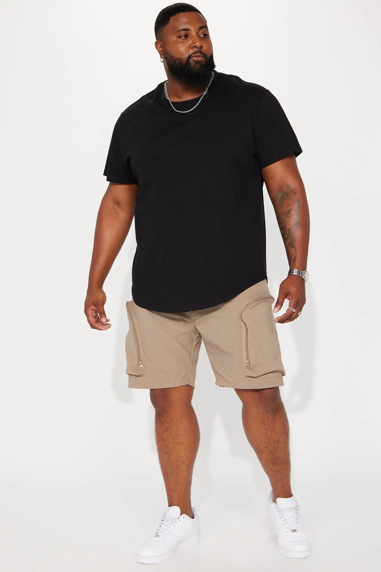 Essential Short Sleeve Scallop Crew Tee - Black Fashion Nova