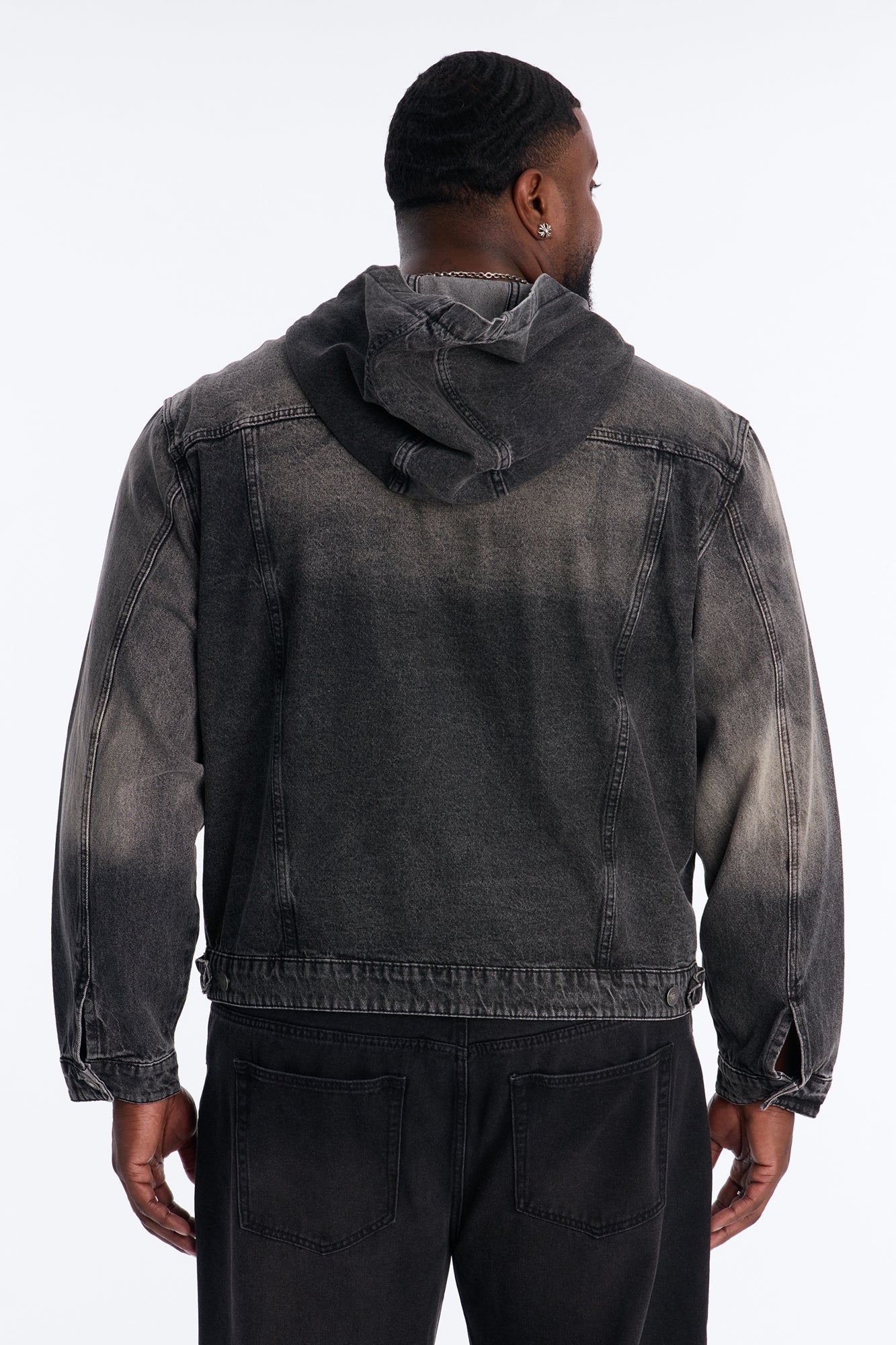 Shrunken Off Duty Denim Trucker Jacket - Black Wash Fashion Nova