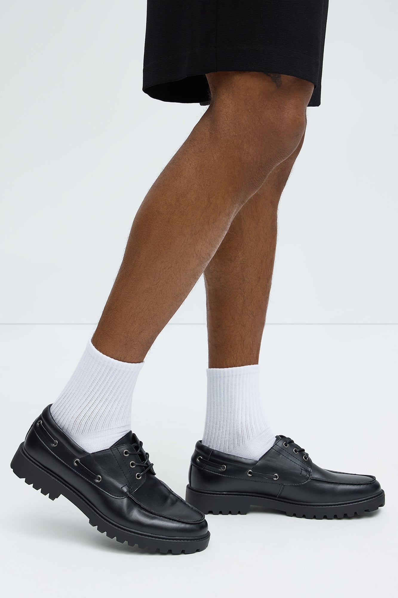 Classic Chunky Sole Lace Up Boat Shoes - Black Fashion Nova