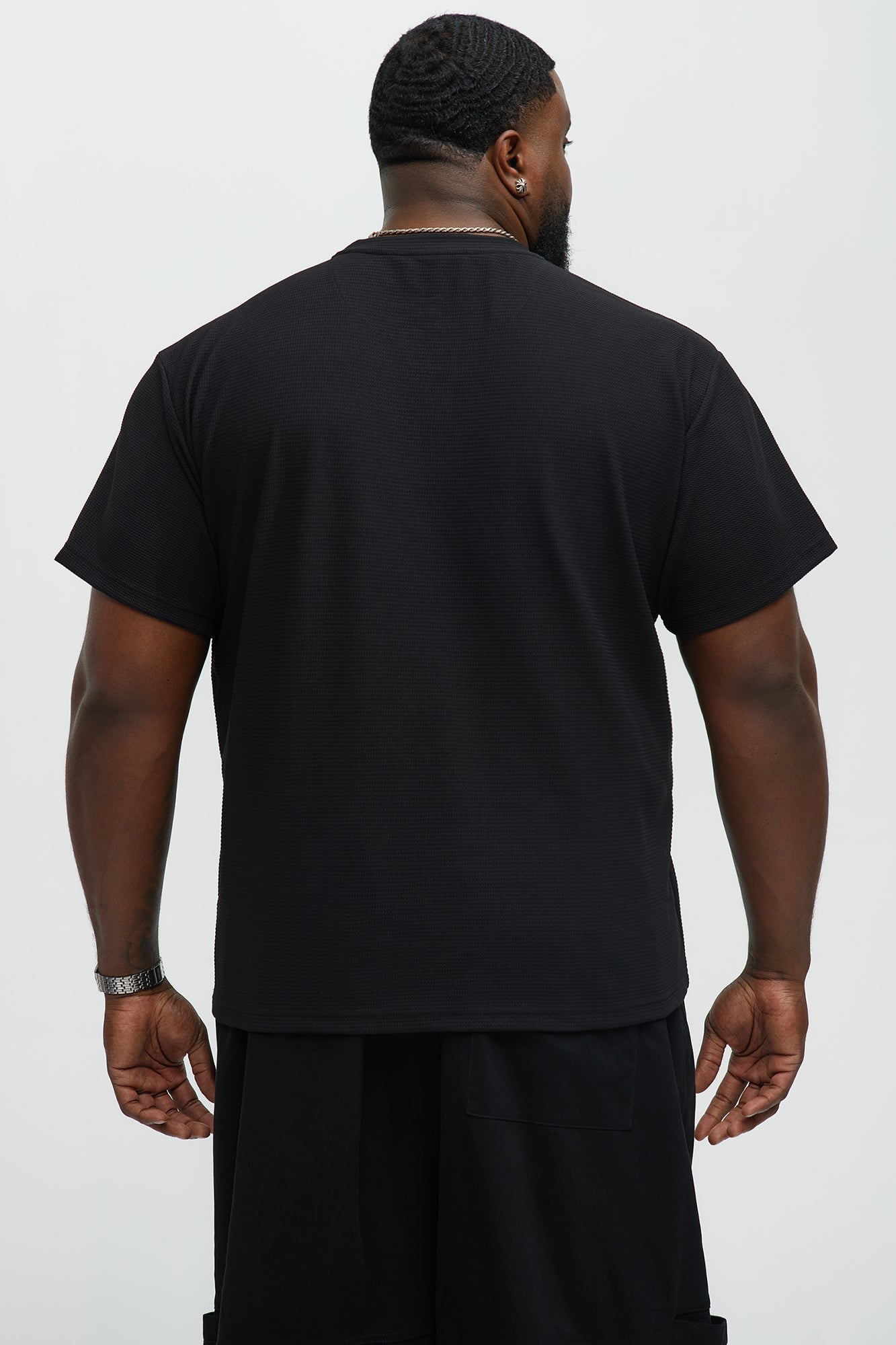 Broken Heart Textured Short Sleeve Tee - Black Fashion Nova