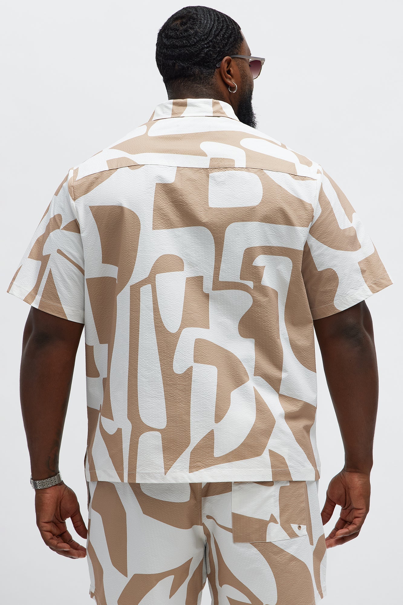 Seersucker Abstract Geo Printed Closed Collar Shirt - Tan/Multi Fashion Nova