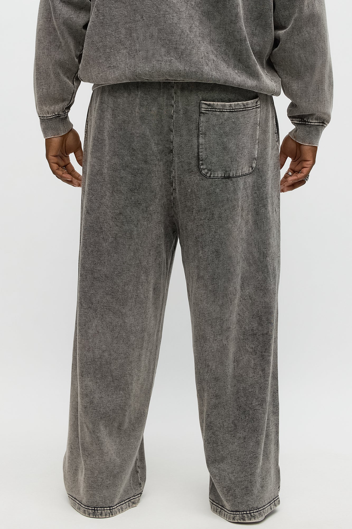 Can't Fade Me Sweatpant - Grey Fashion Nova