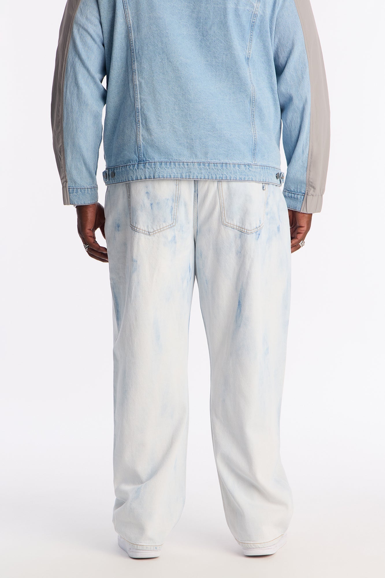 Barrel Bleach Belted Jean - Bleach Blue Wash Fashion Nova