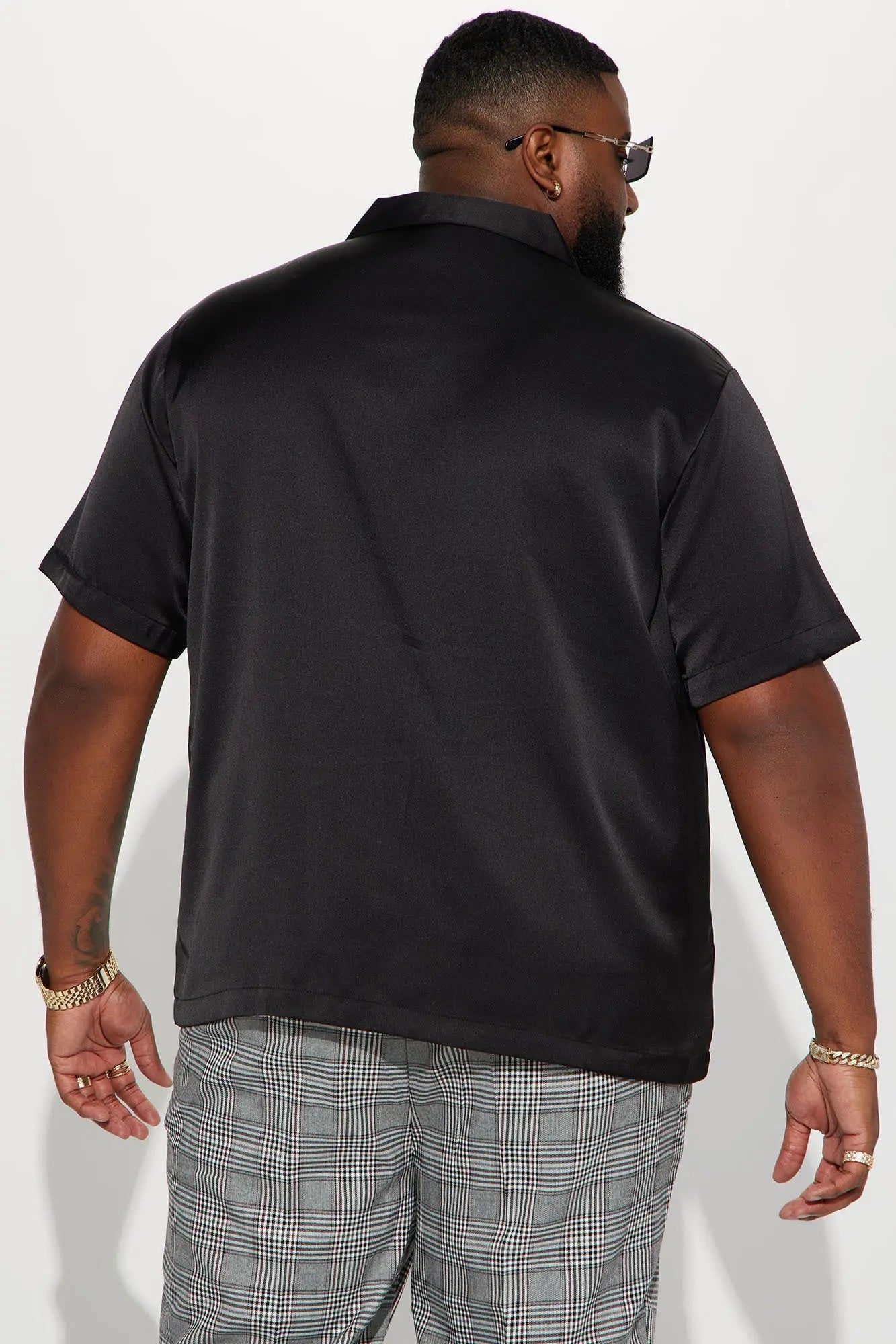 Links Satin Short Sleeve Button Up Shirt - Black Fashion Nova