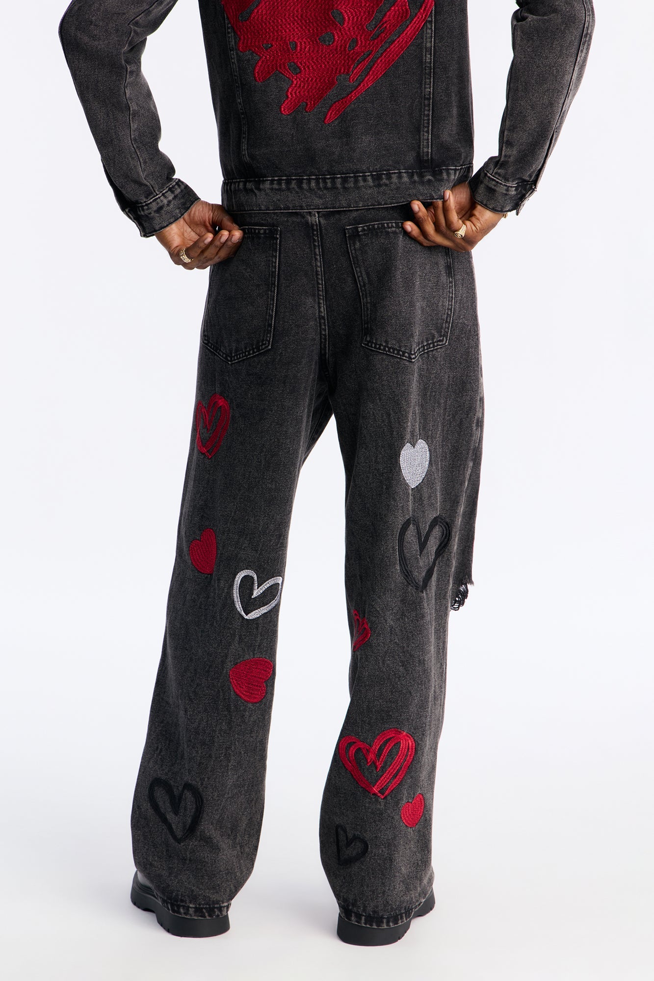 Baggy Hearts In The Air Jean - Black Wash Fashion Nova
