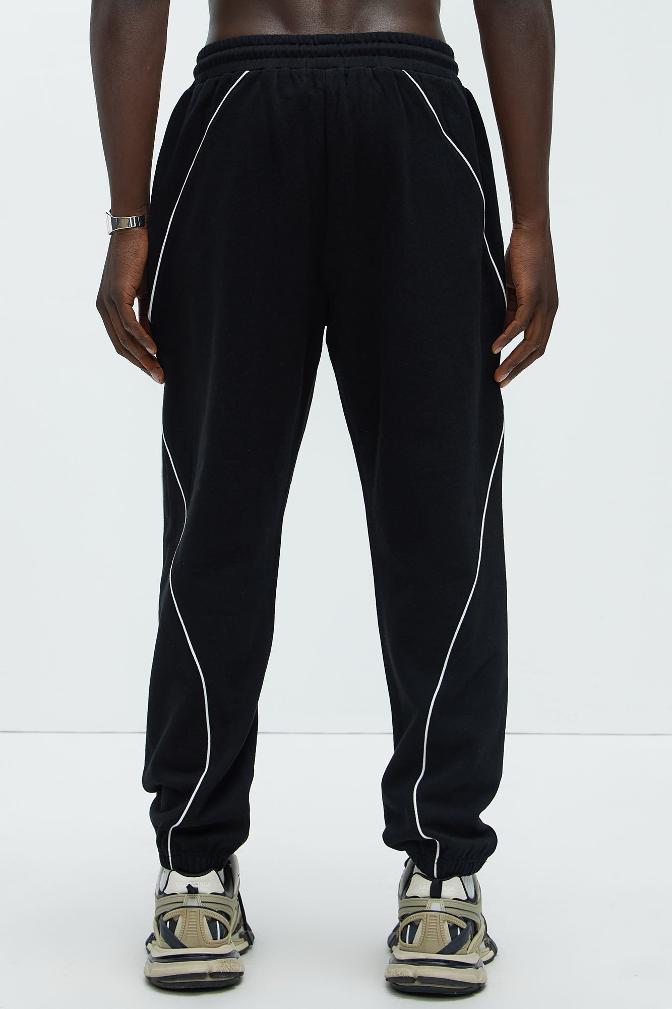 Tyson Piping Relaxed Jogger - Black Fashion Nova