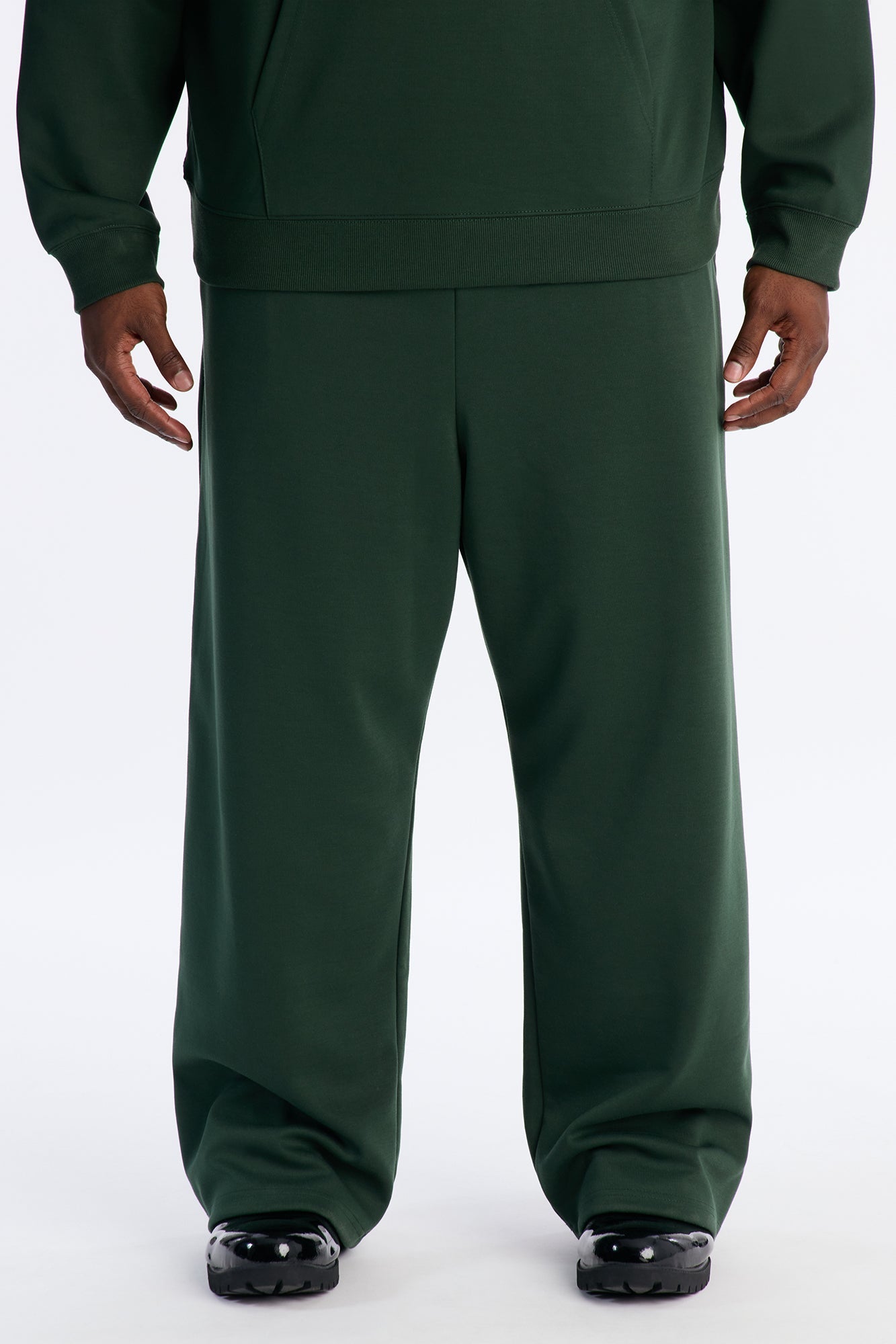 Structured Fleece Wide Leg Sweatpants - Green Fashion Nova