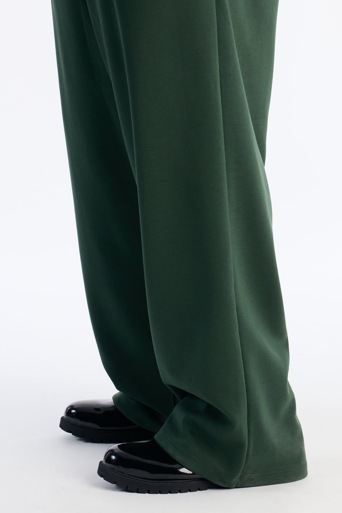 Structured Fleece Wide Leg Sweatpants - Green Fashion Nova