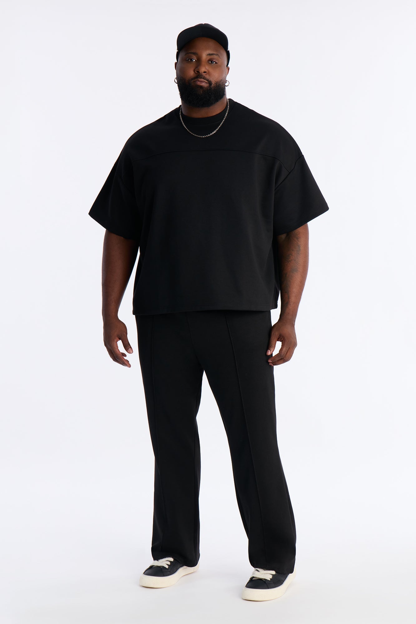 Structured Fleece Pintuck Slim Flare Sweatpants - Black Fashion Nova