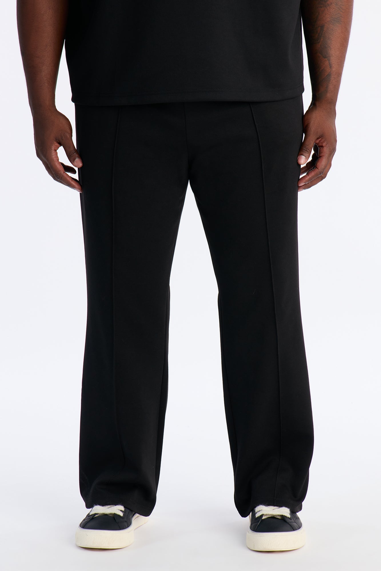 Structured Fleece Pintuck Slim Flare Sweatpants - Black Fashion Nova