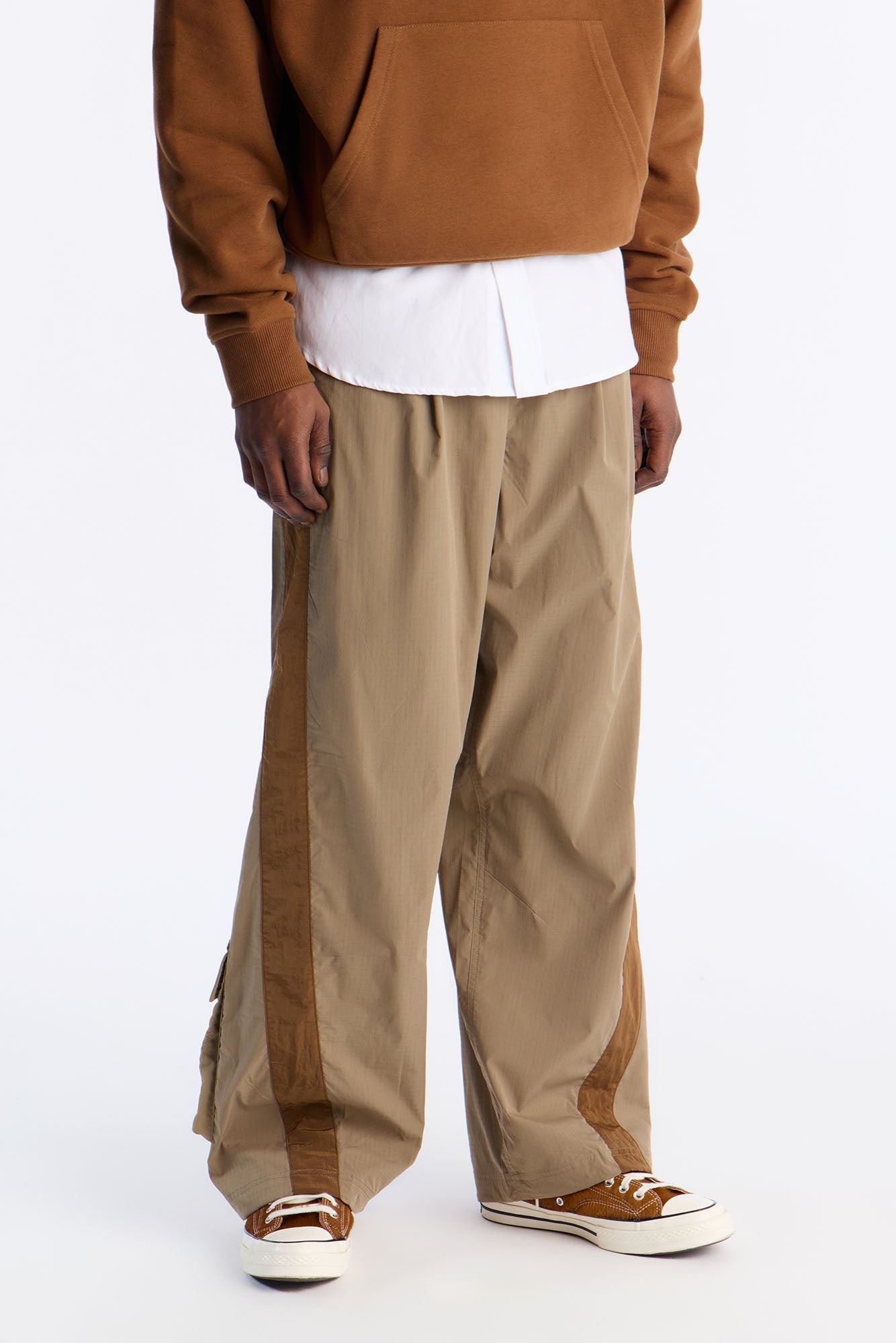 Wide Leg Rear All Over Pocket Tech Pant - Bronze Fashion Nova