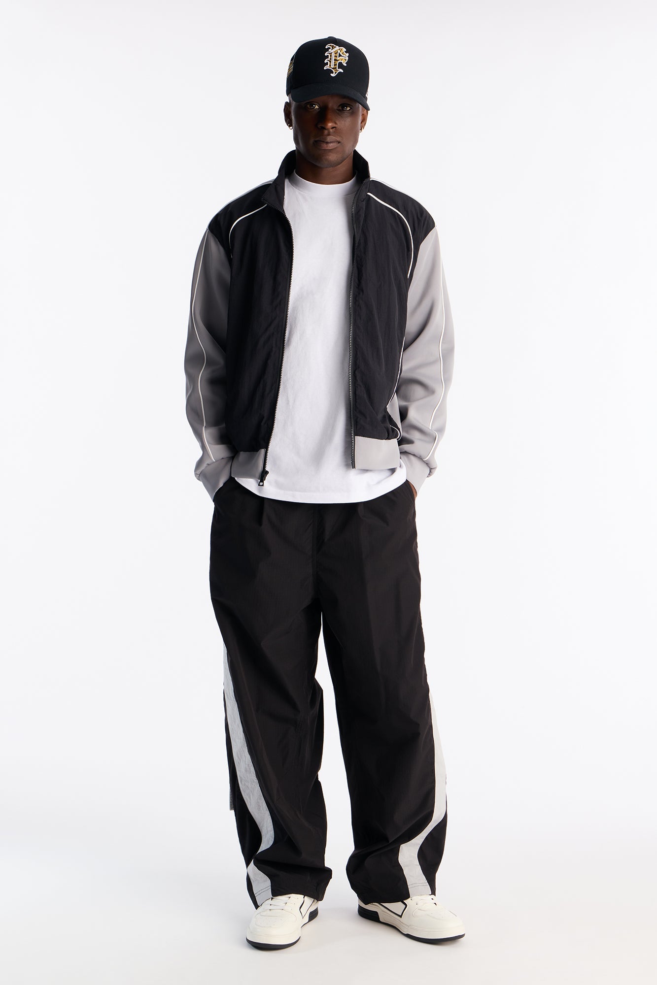 Wide Leg Rear All Over Pocket Tech Pant - Black Fashion Nova