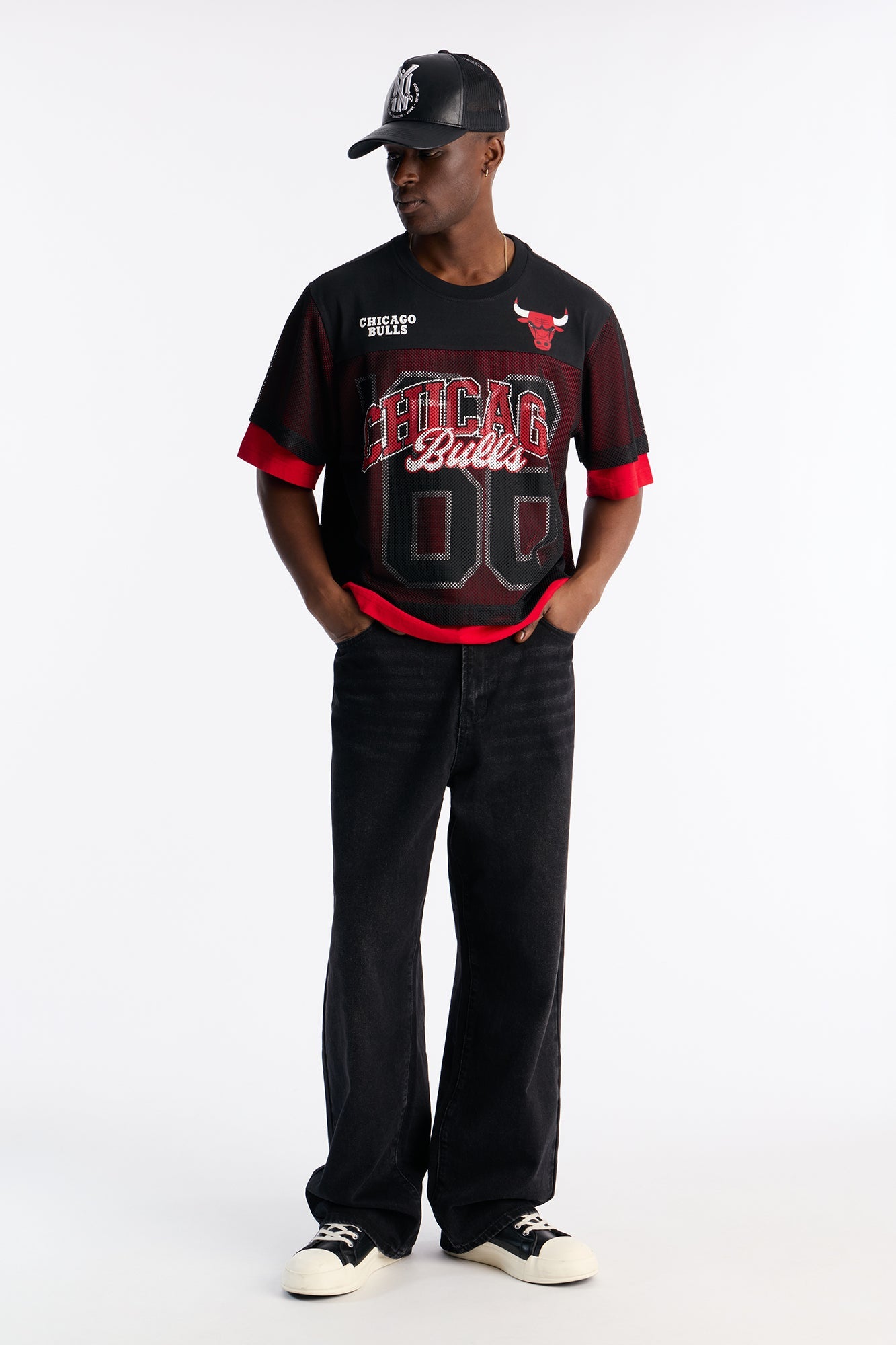 Bulls Lay Up Jersey Mesh Top - Black Fashion Nova