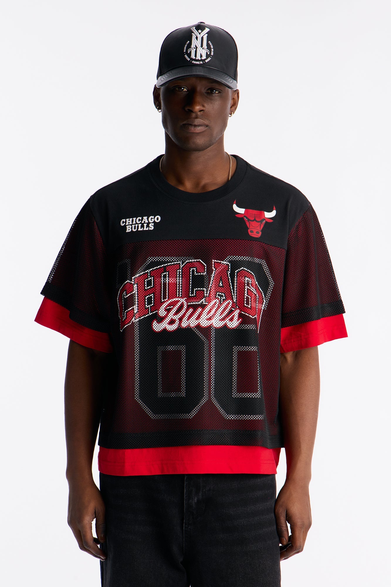 Bulls Lay Up Jersey Mesh Top - Black Fashion Nova