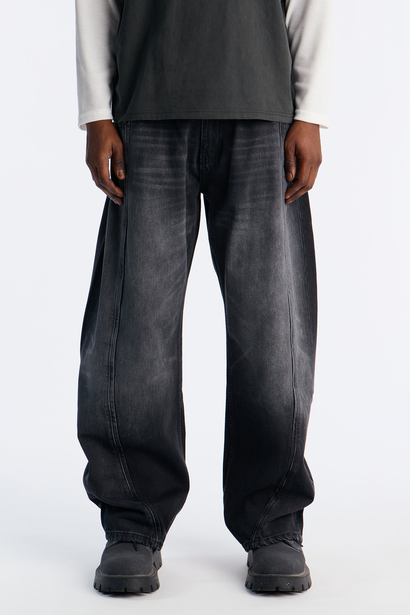 Barrel Led On Panel Jean - Black Wash Fashion Nova
