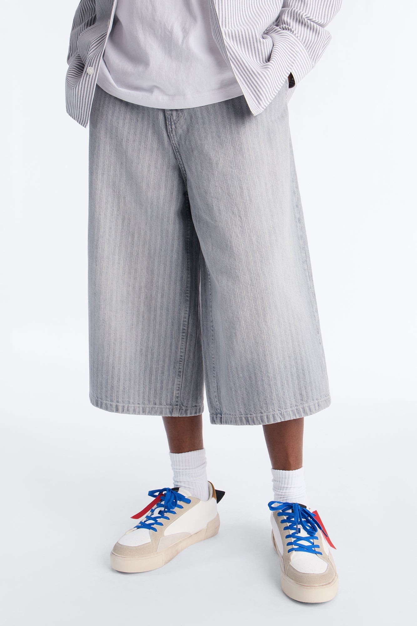 Super Baggy Subtle Stripe Denim Short - Grey Fashion Nova