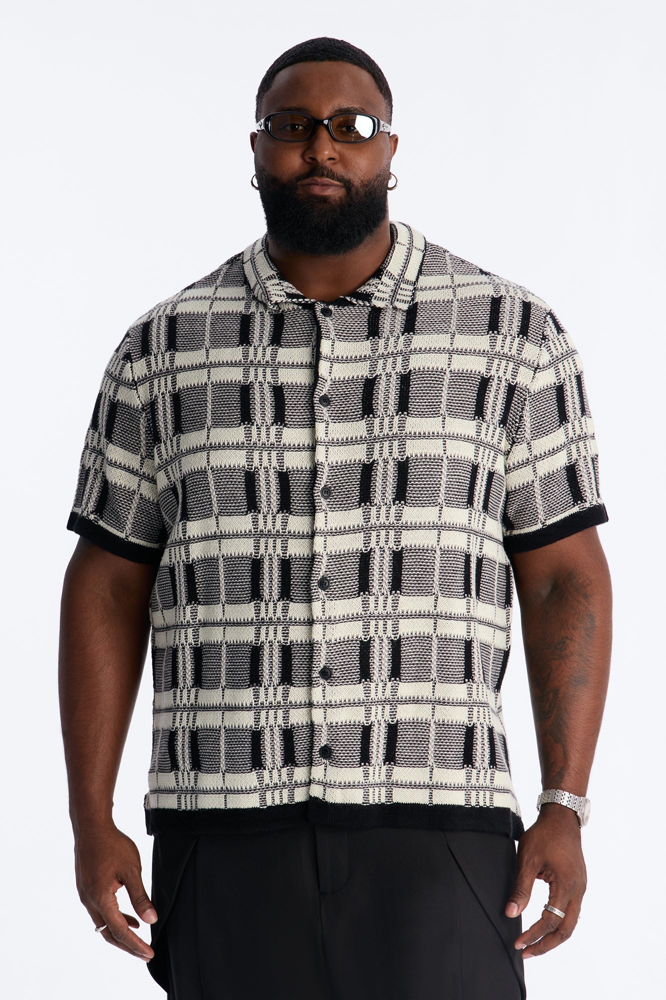 Crosshatch Closed Collar Button Up Shirt - Black Fashion Nova