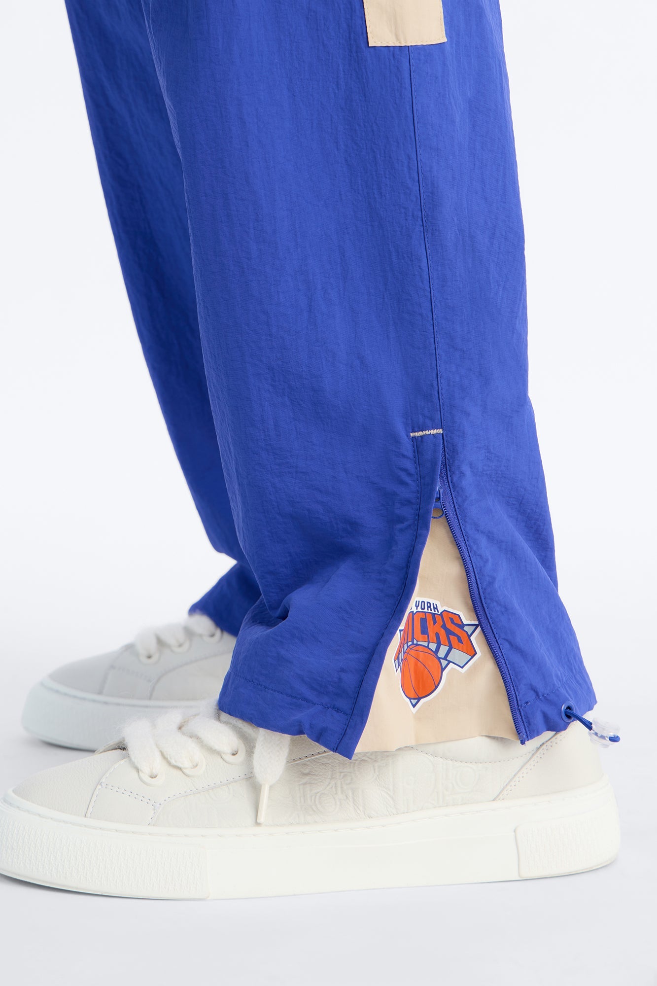 Knicks Bleacher Creature Pant - Royal Fashion Nova
