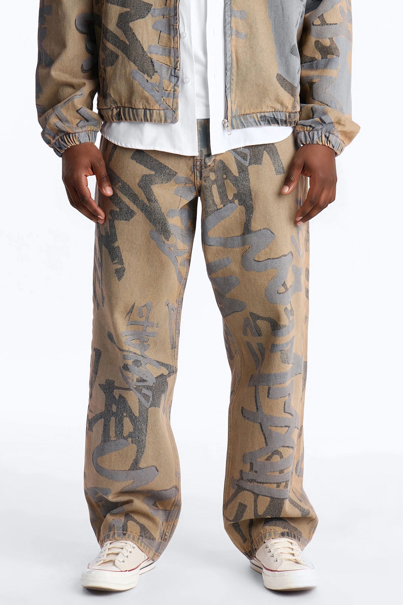 Vintage Graffiti Barrel Jeans - Vintage Wash Fashion Nova