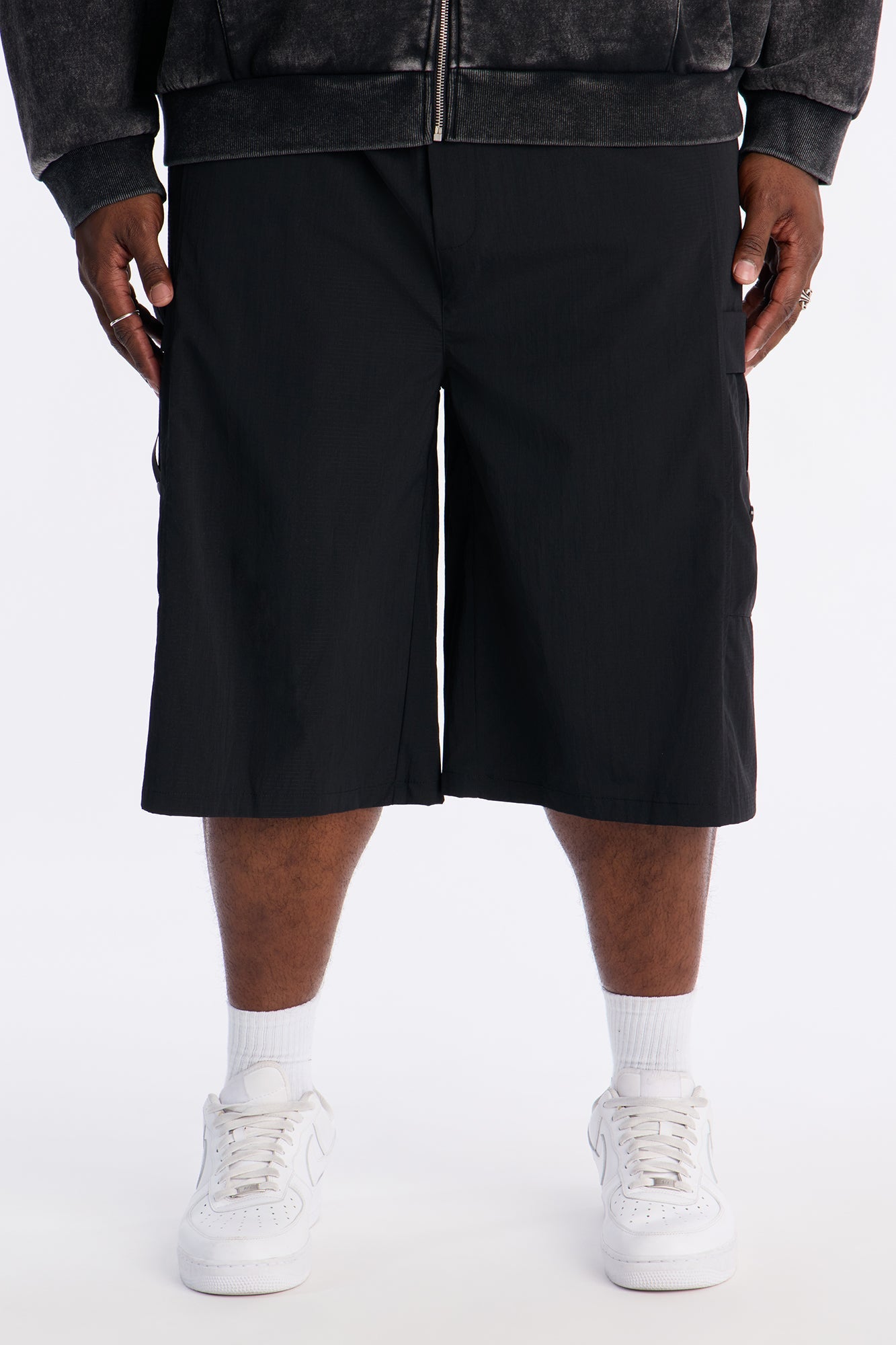 Relaxed Ninth Element Tech Short - Black Fashion Nova