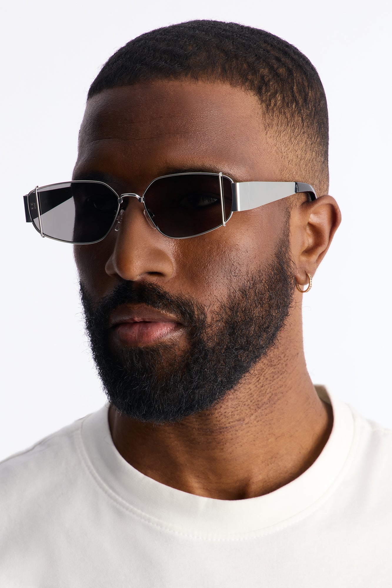 Strike Round Matte Metal Frame Sunglasses - Black/Silver Fashion Nova