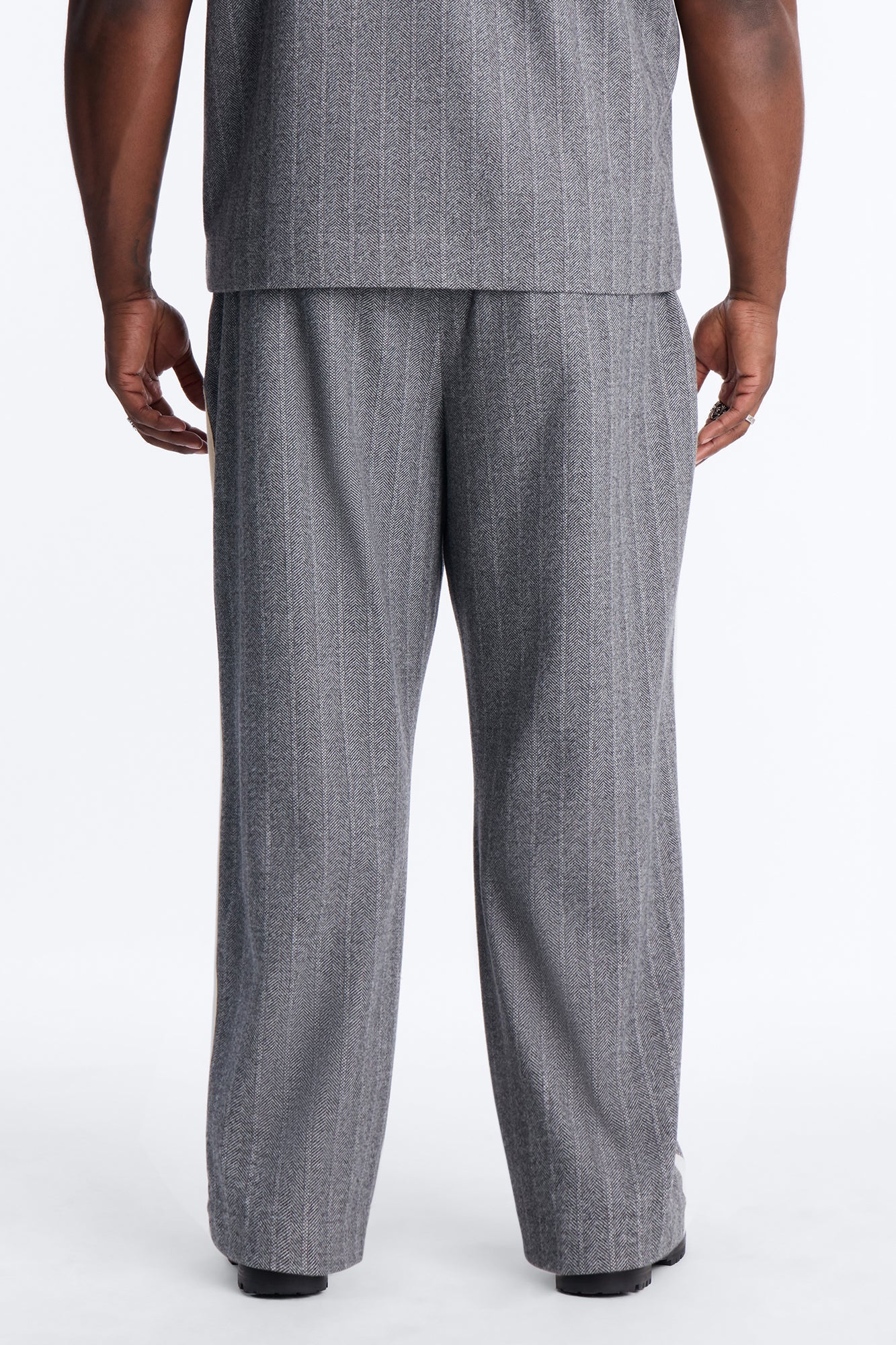 Straight Doheny Pleated Trouser - Grey Fashion Nova