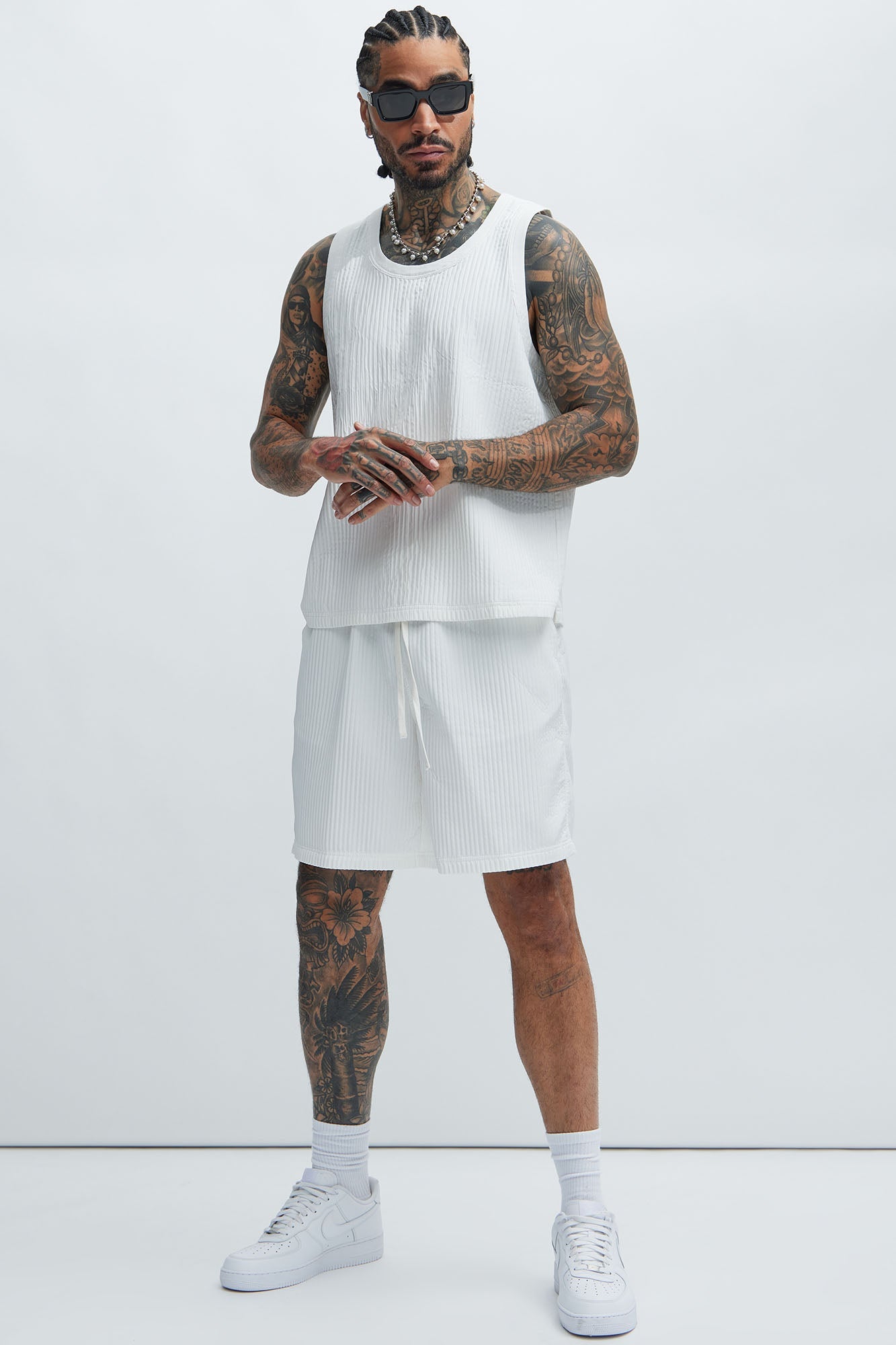 Santiago Relaxed Shorts - White Fashion Nova