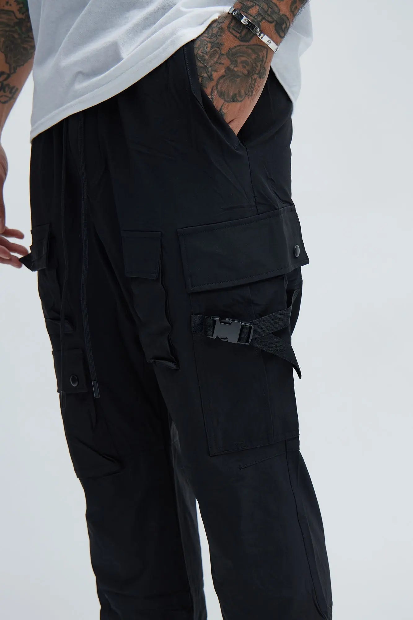 Versatile Slim Cargo Pants - Black Fashion Nova