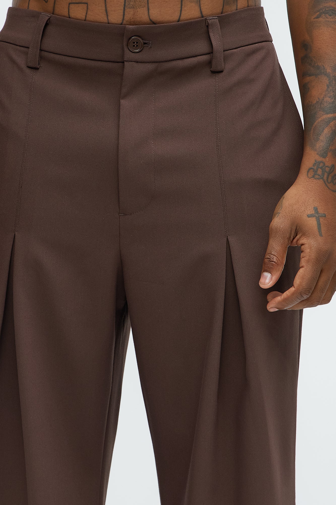 Ronan High Waisted Pleated Trousers - Brown Fashion Nova