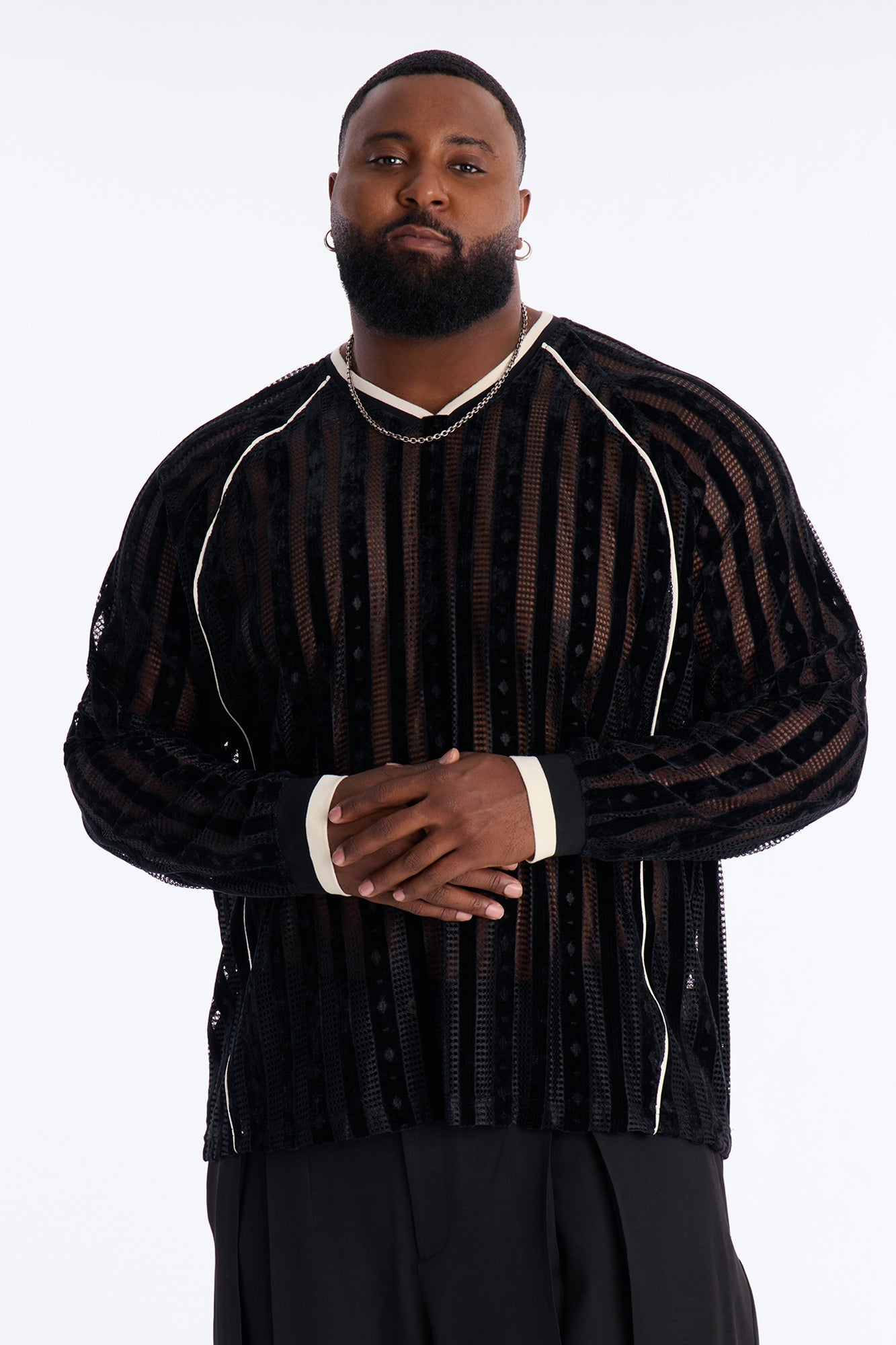 Luxe Grid Paneled V Neck Shirt - Black Fashion Nova