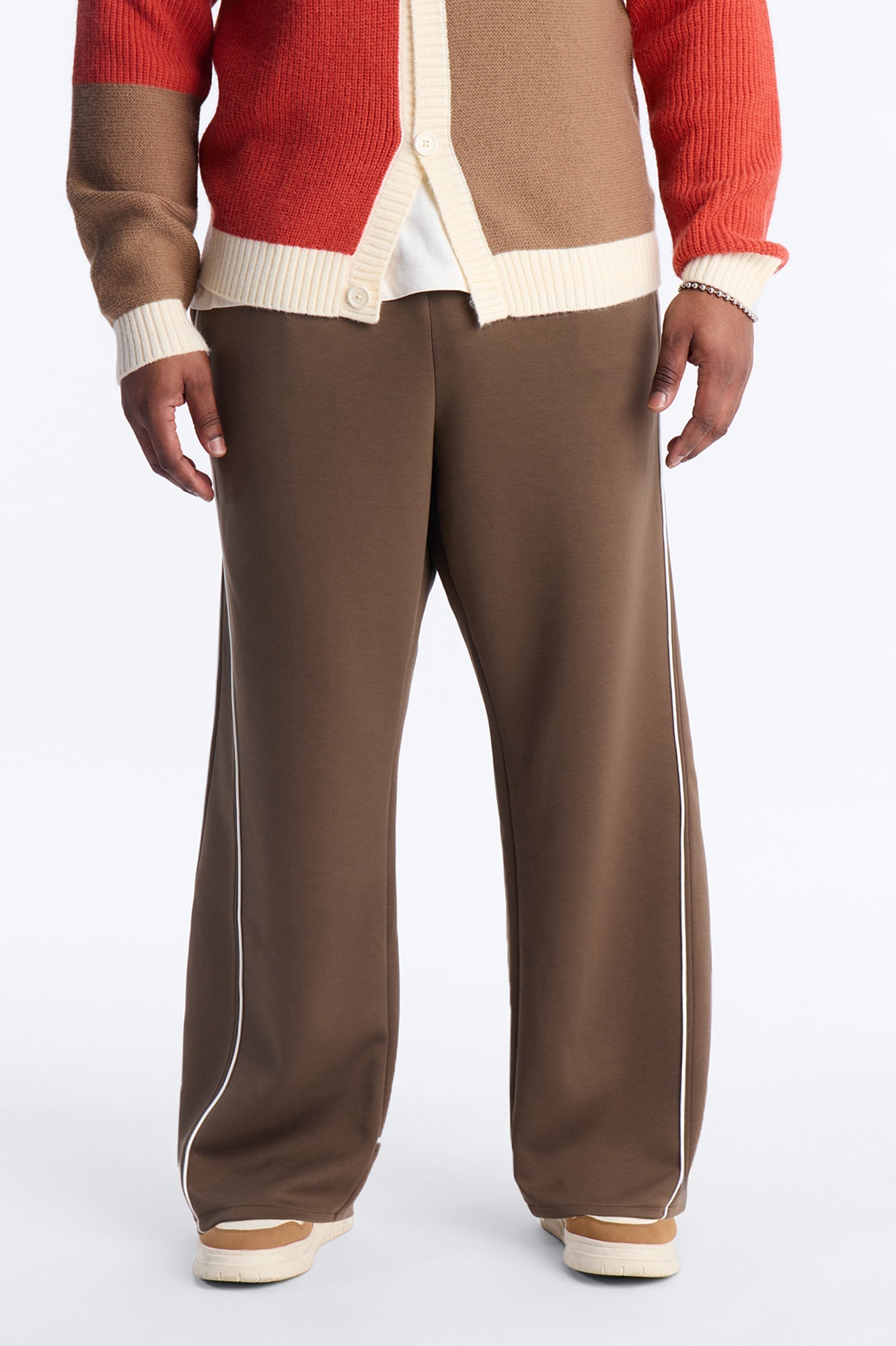 Straight Structured Fleece Piped Pant - Brown Fashion Nova