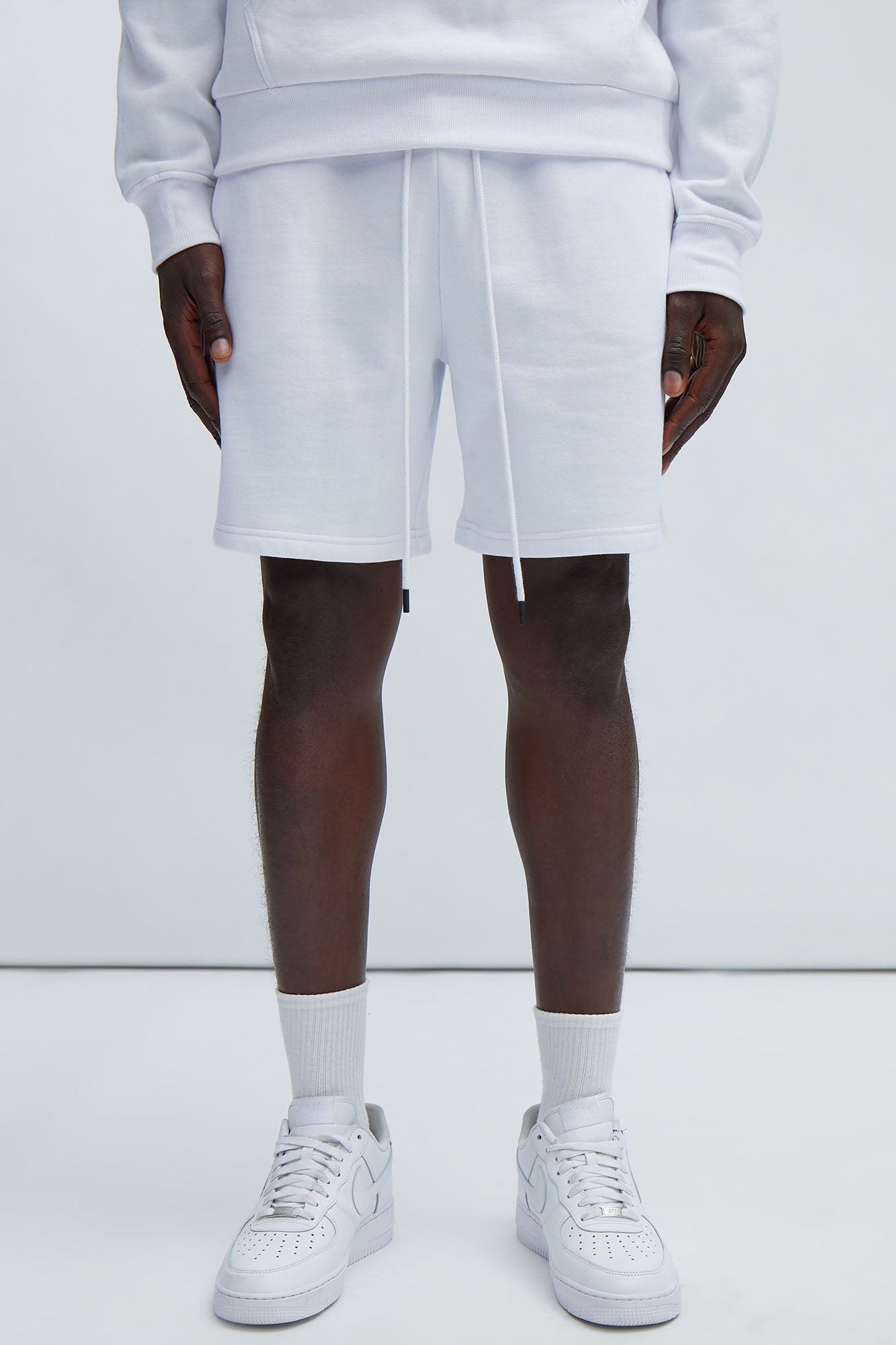 Tyson Sweatshort - White Fashion Nova