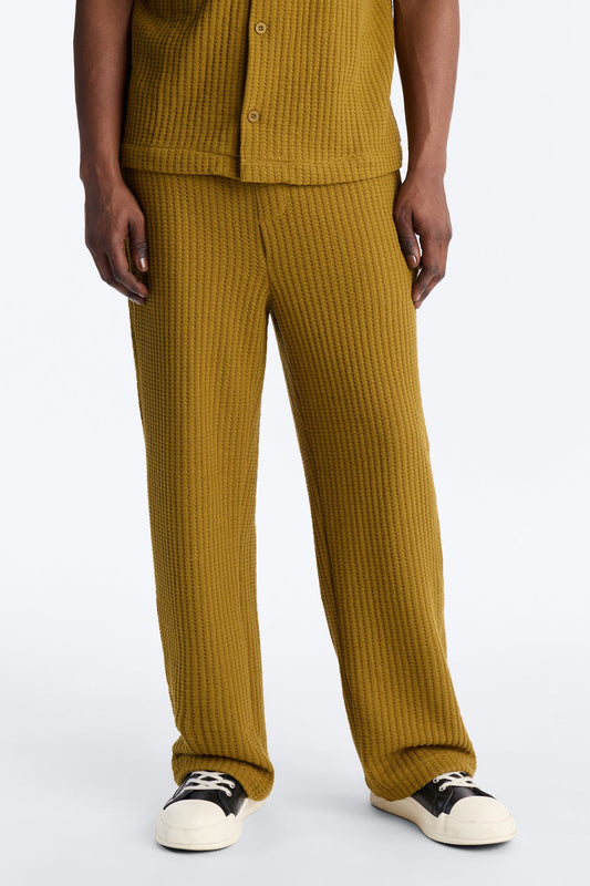 Baggy London Fog Textured Pant - Mustard Fashion Nova