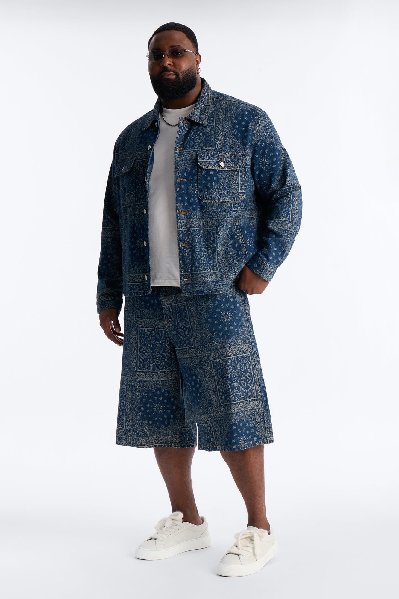 Baggy Street Paisley Denim Short - Dark Wash Fashion Nova