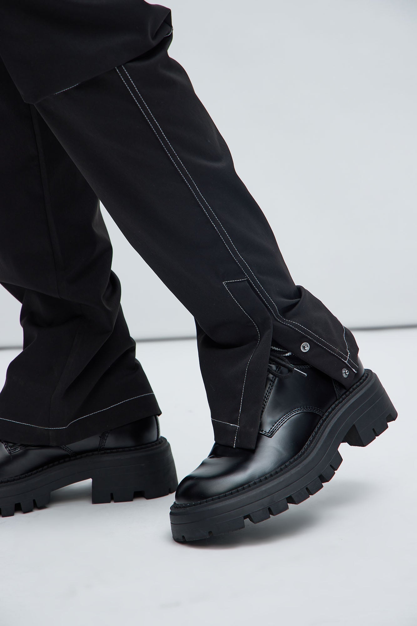 Curtis Contrast Stitch Relaxed Cargo Pants - Black Fashion Nova
