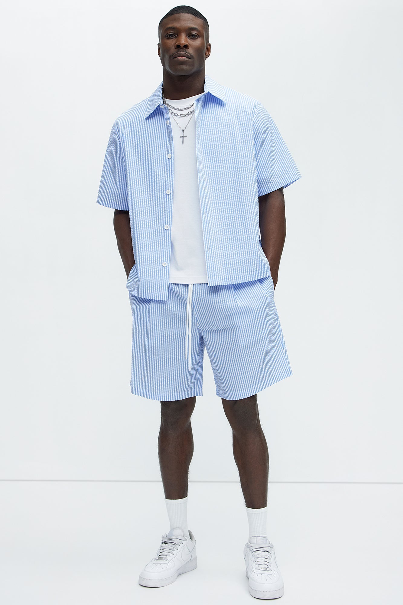 Seersucker Relaxed Shorts - Blue/combo Fashion Nova