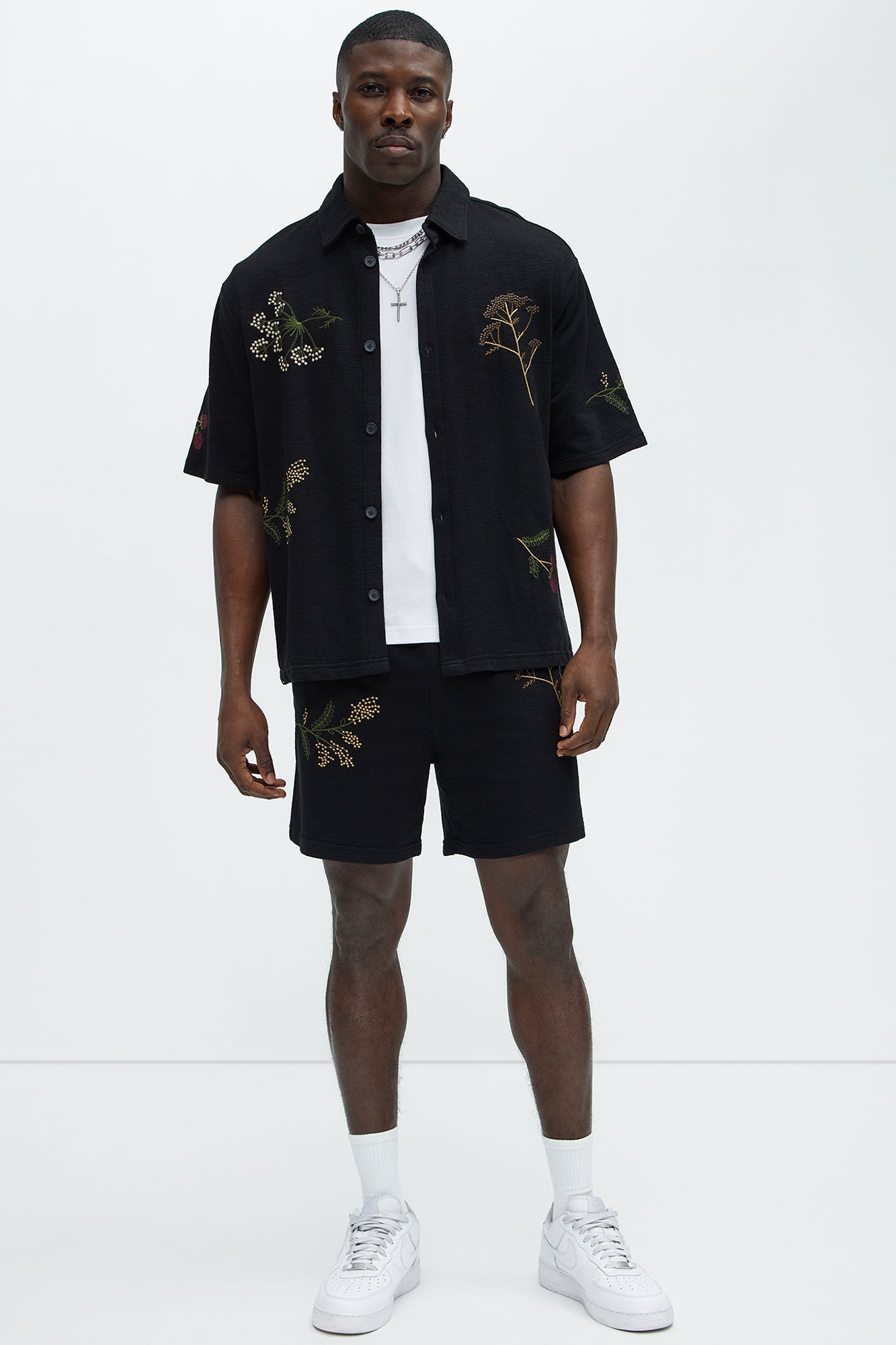 Berries And Bloom Embroidered Shirt - Black Fashion Nova