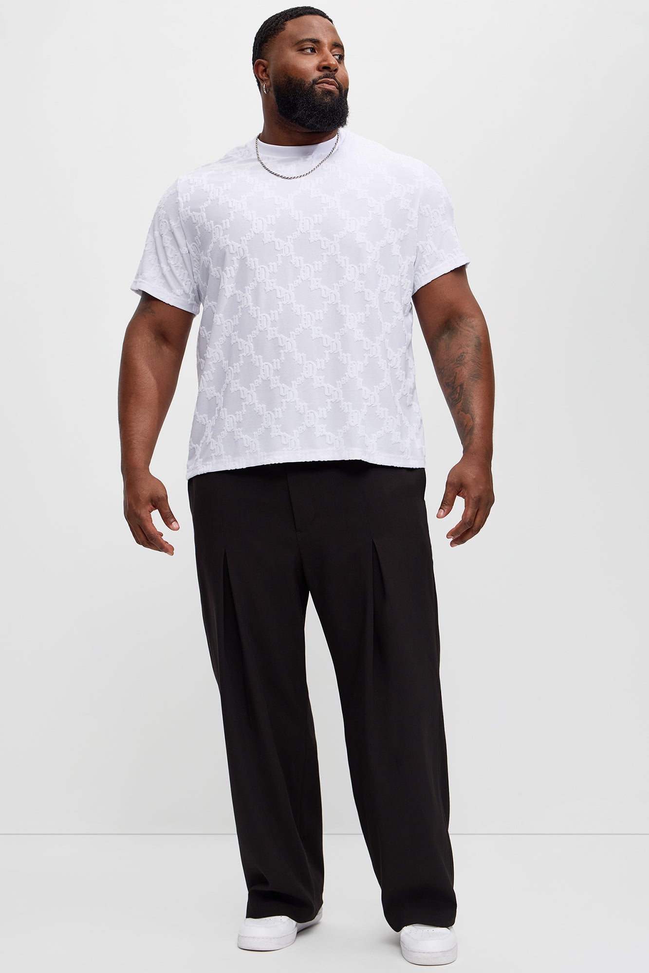 Verbiage Chenille Knit Crew Tee - White Fashion Nova