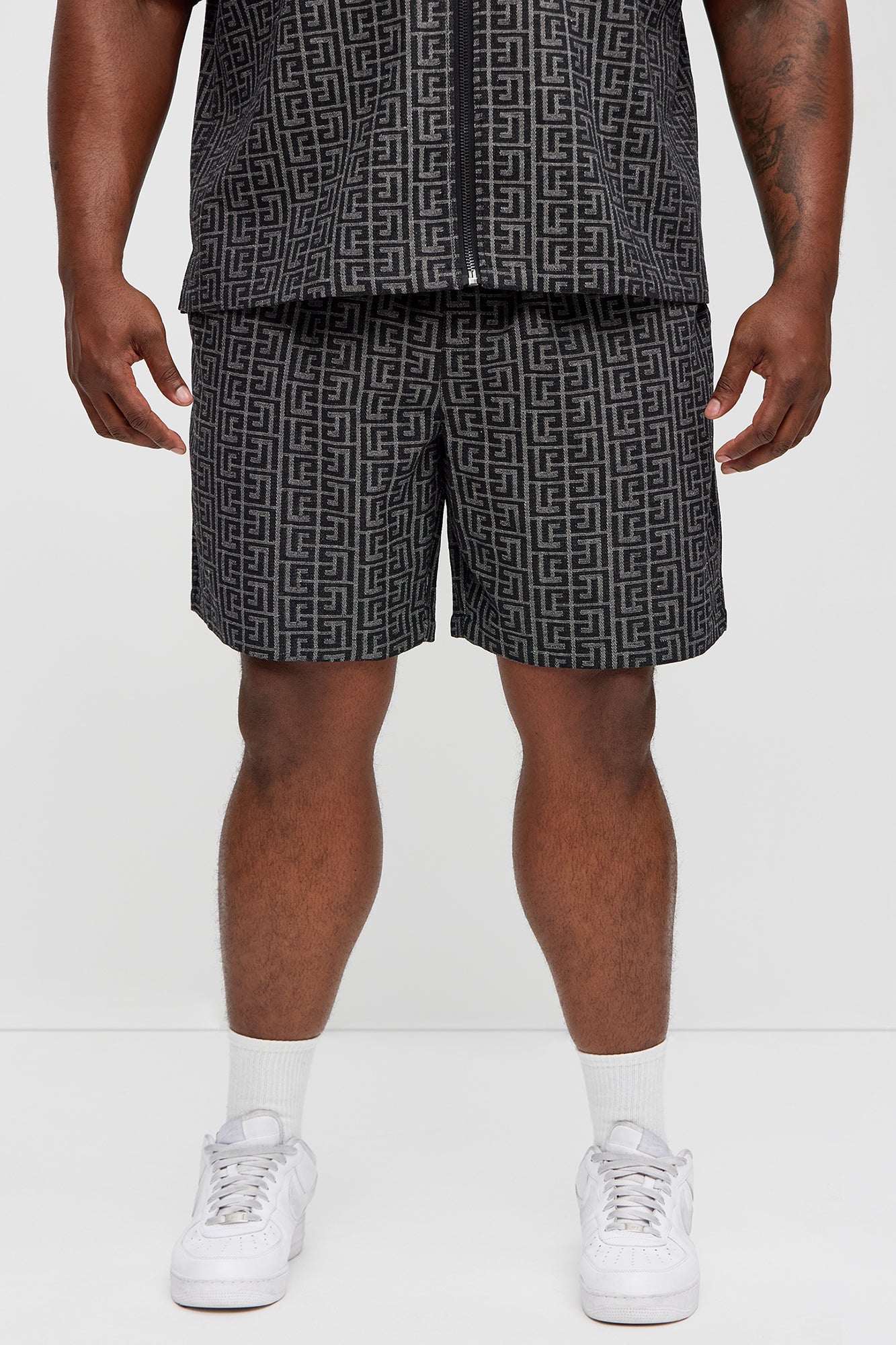 Fallon Jacquard Relaxed Shorts - Charcoal Fashion Nova