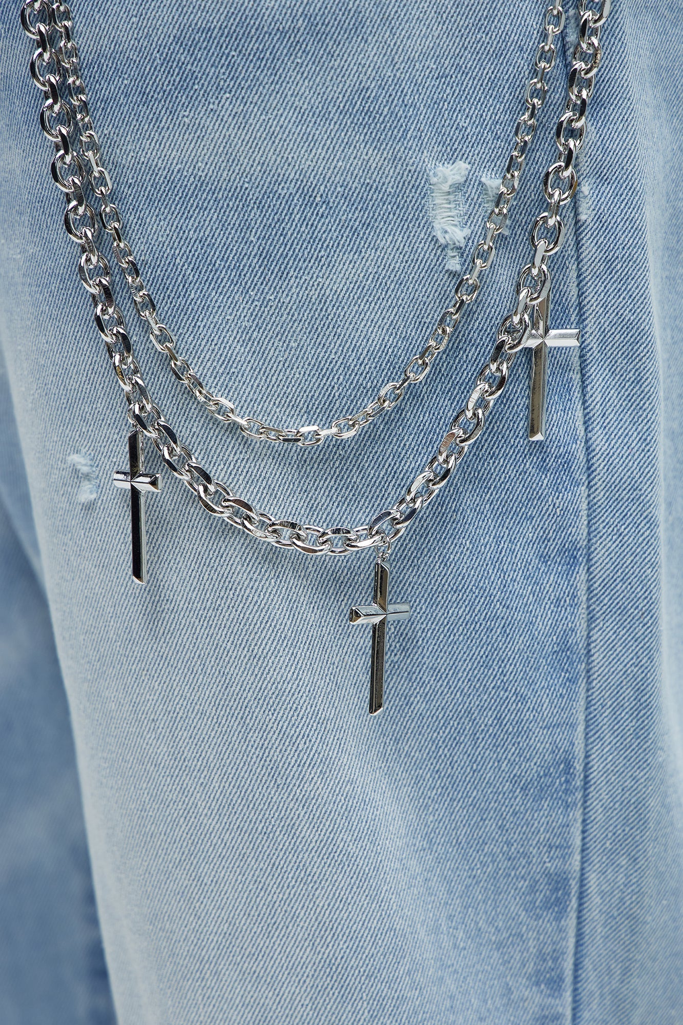 Amber Cross Stacked Pants Chain - Silver Fashion Nova