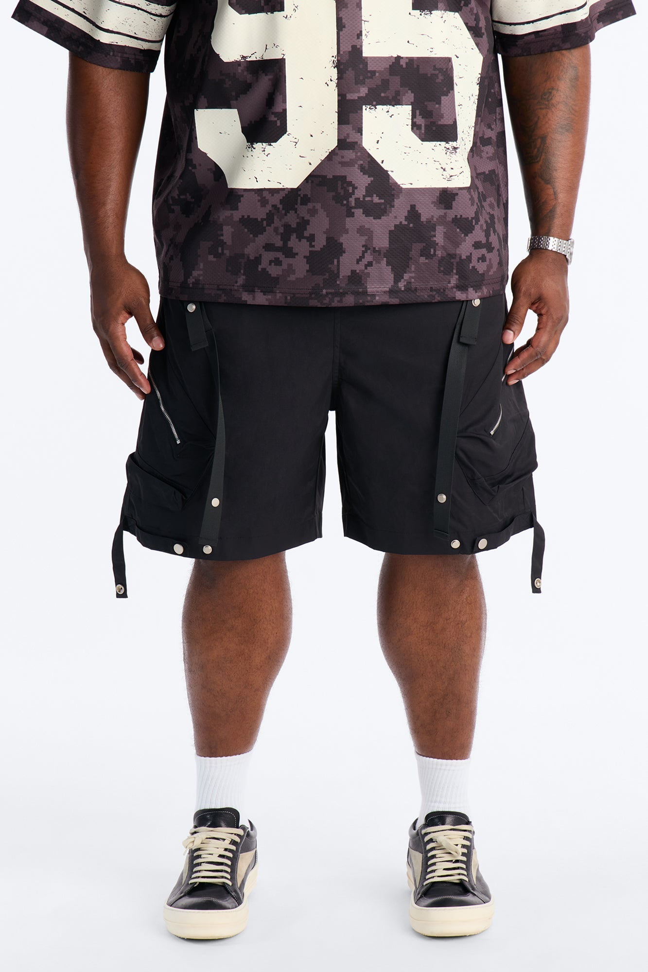 Relaxed Pearson Gates Multi Straps Utility Short - Black Fashion Nova