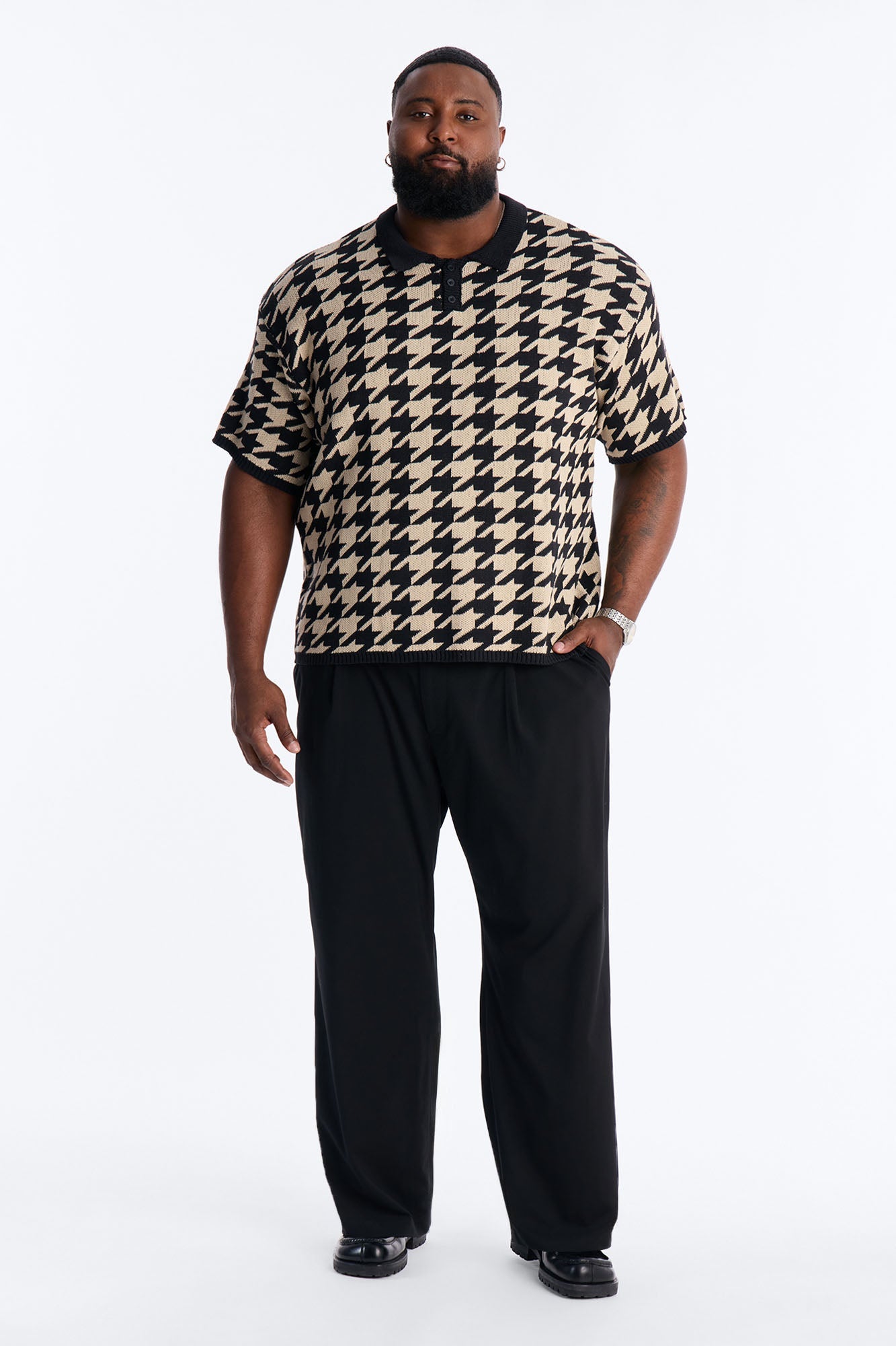 Houndstooth Short Sleeve Knitted Polo - Black Fashion Nova